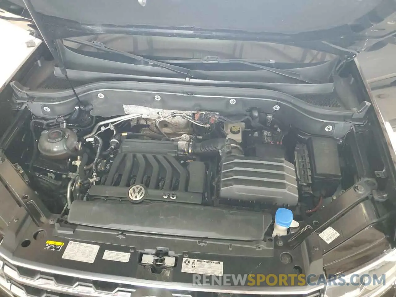11 Photograph of a damaged car 1V2WR2CA7KC607593 VOLKSWAGEN ATLAS 2019