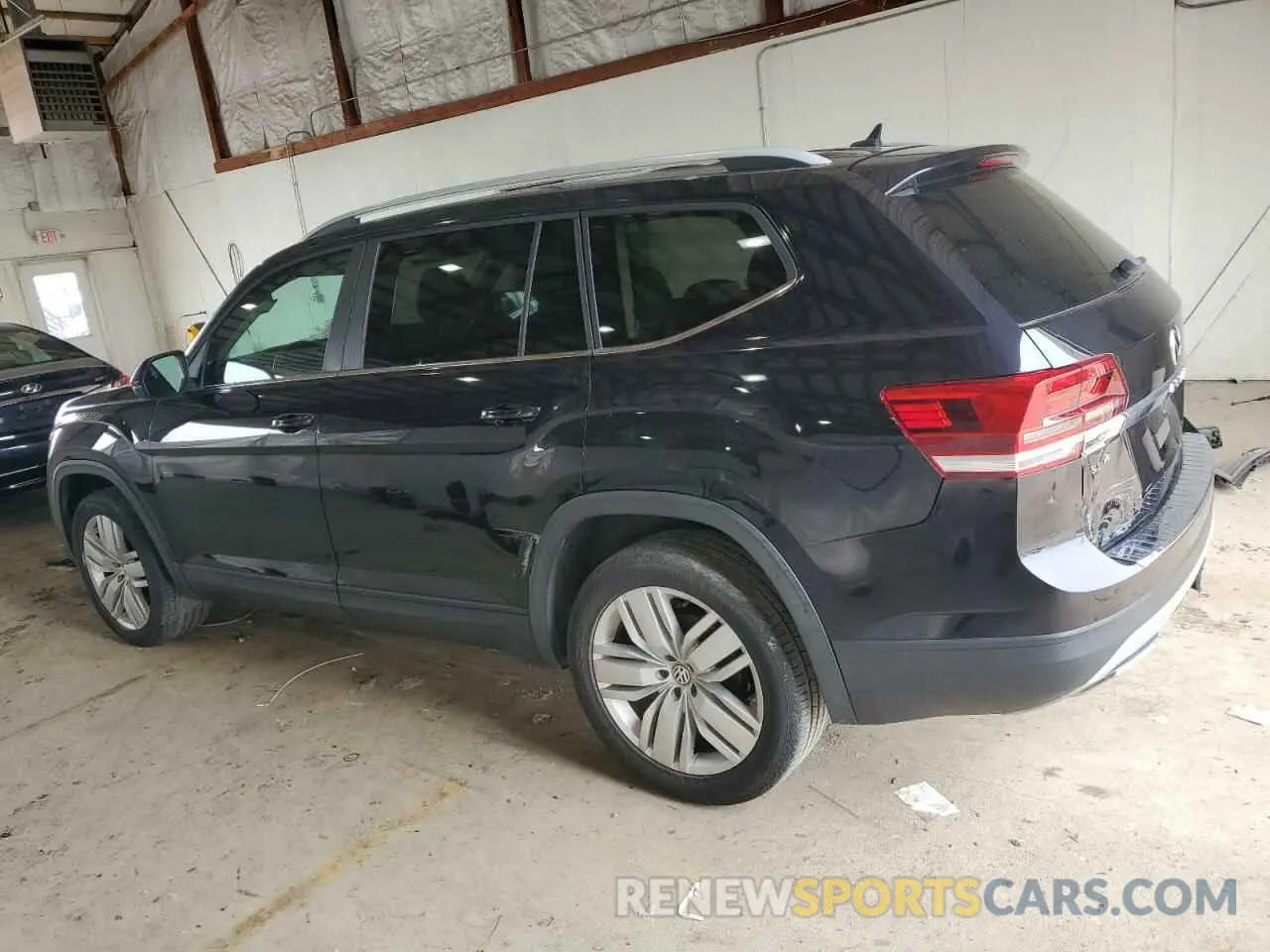 2 Photograph of a damaged car 1V2WR2CA7KC607593 VOLKSWAGEN ATLAS 2019
