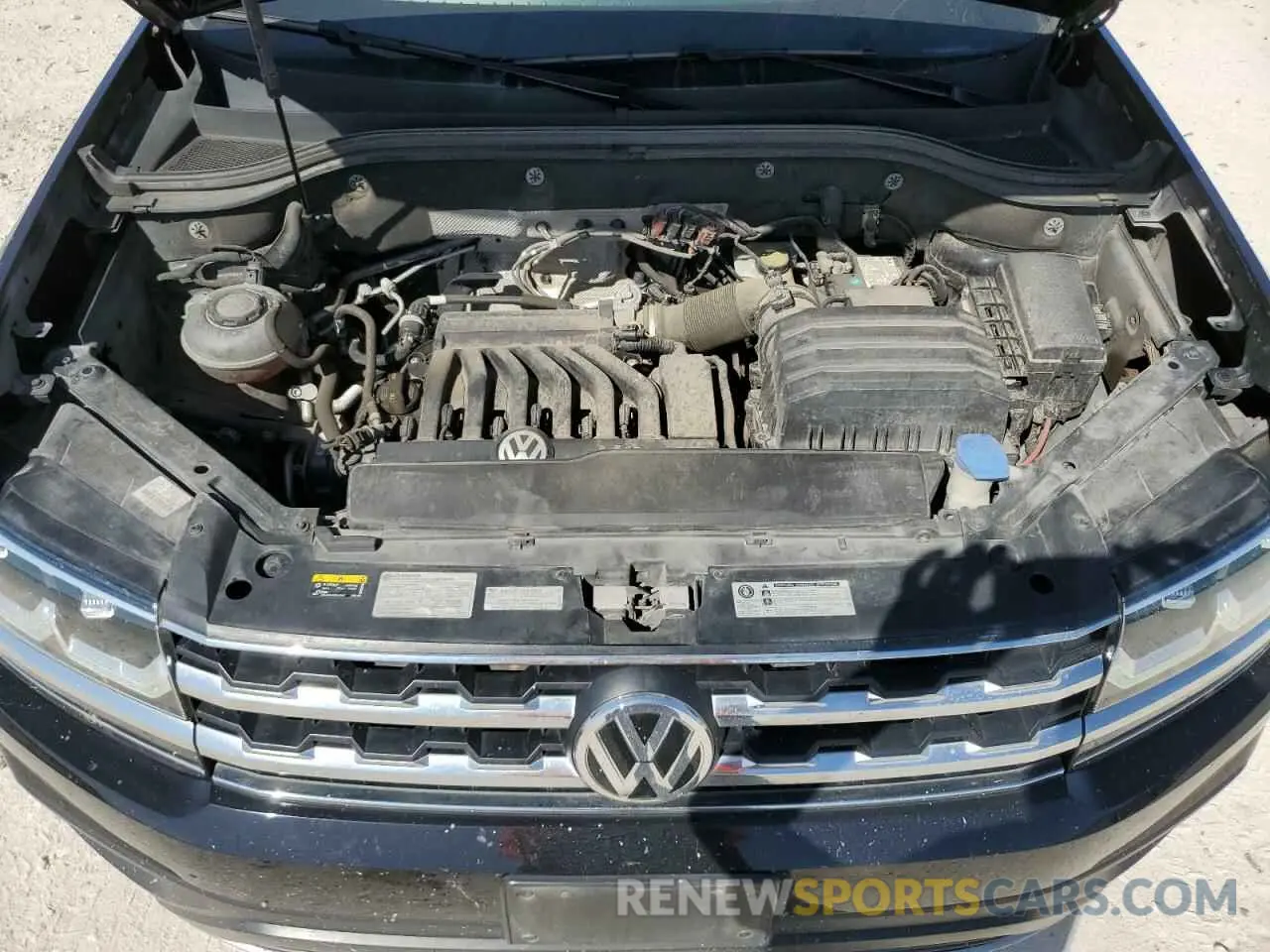 12 Photograph of a damaged car 1V2WR2CA7KC609182 VOLKSWAGEN ATLAS 2019