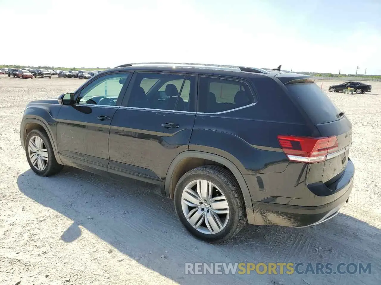 2 Photograph of a damaged car 1V2WR2CA7KC609182 VOLKSWAGEN ATLAS 2019