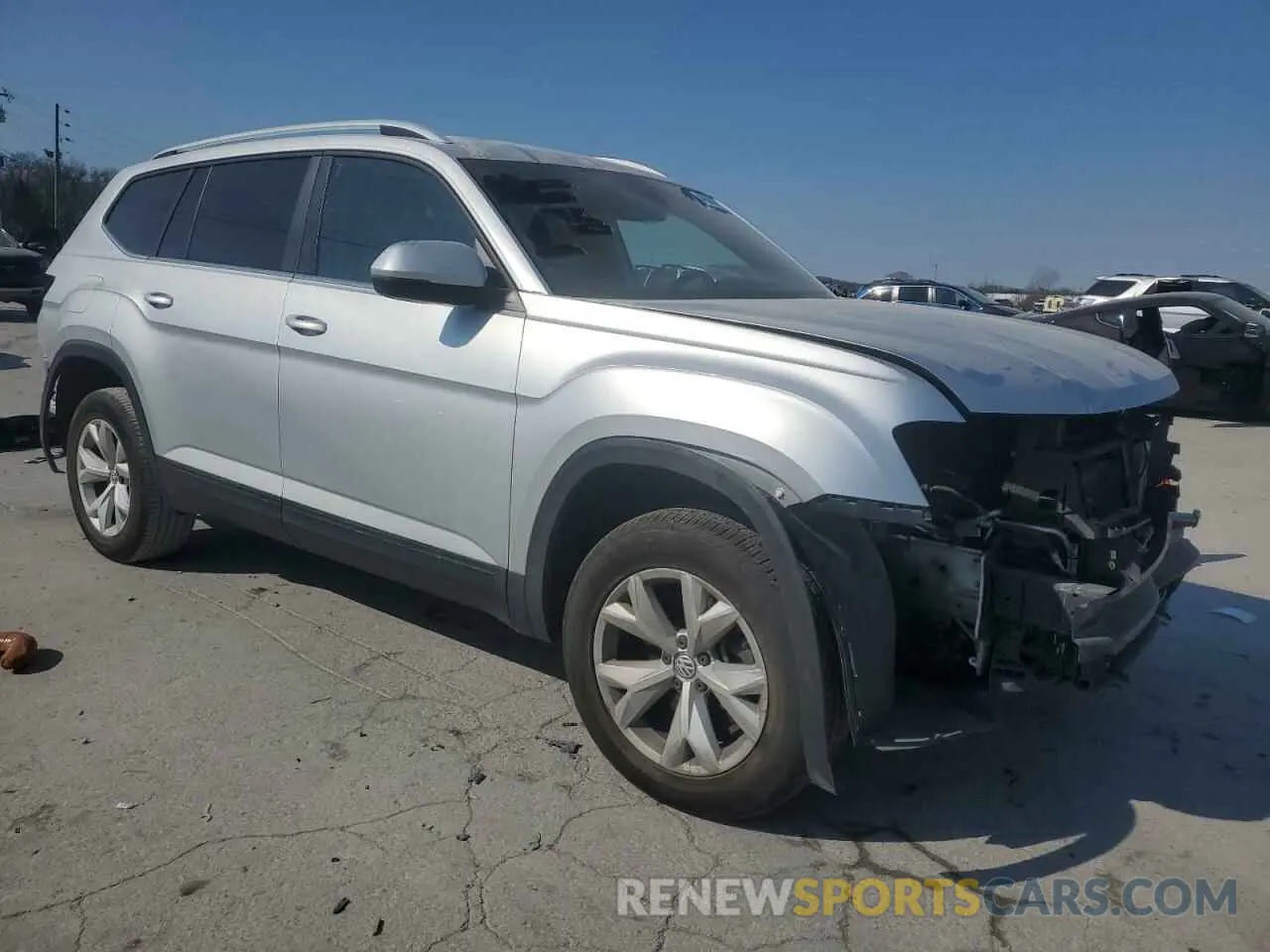 4 Photograph of a damaged car 1V2WR2CAXKC507245 VOLKSWAGEN ATLAS 2019
