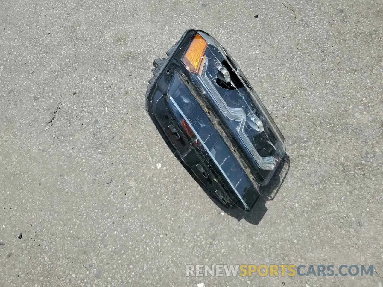 13 Photograph of a damaged car 1V2WR2CAXKC521646 VOLKSWAGEN ATLAS 2019