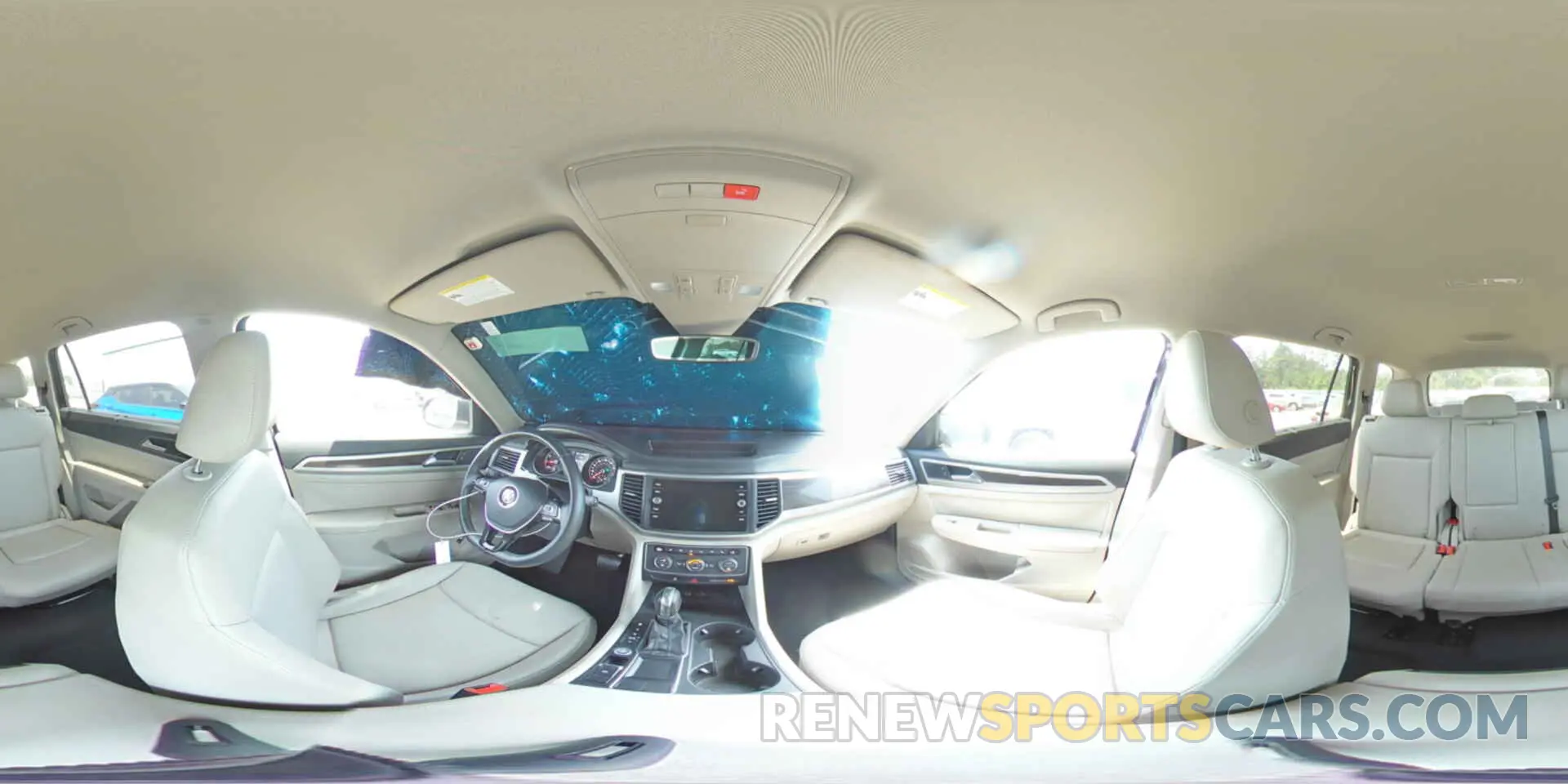 16 Photograph of a damaged car 1V2WR2CAXKC521646 VOLKSWAGEN ATLAS 2019