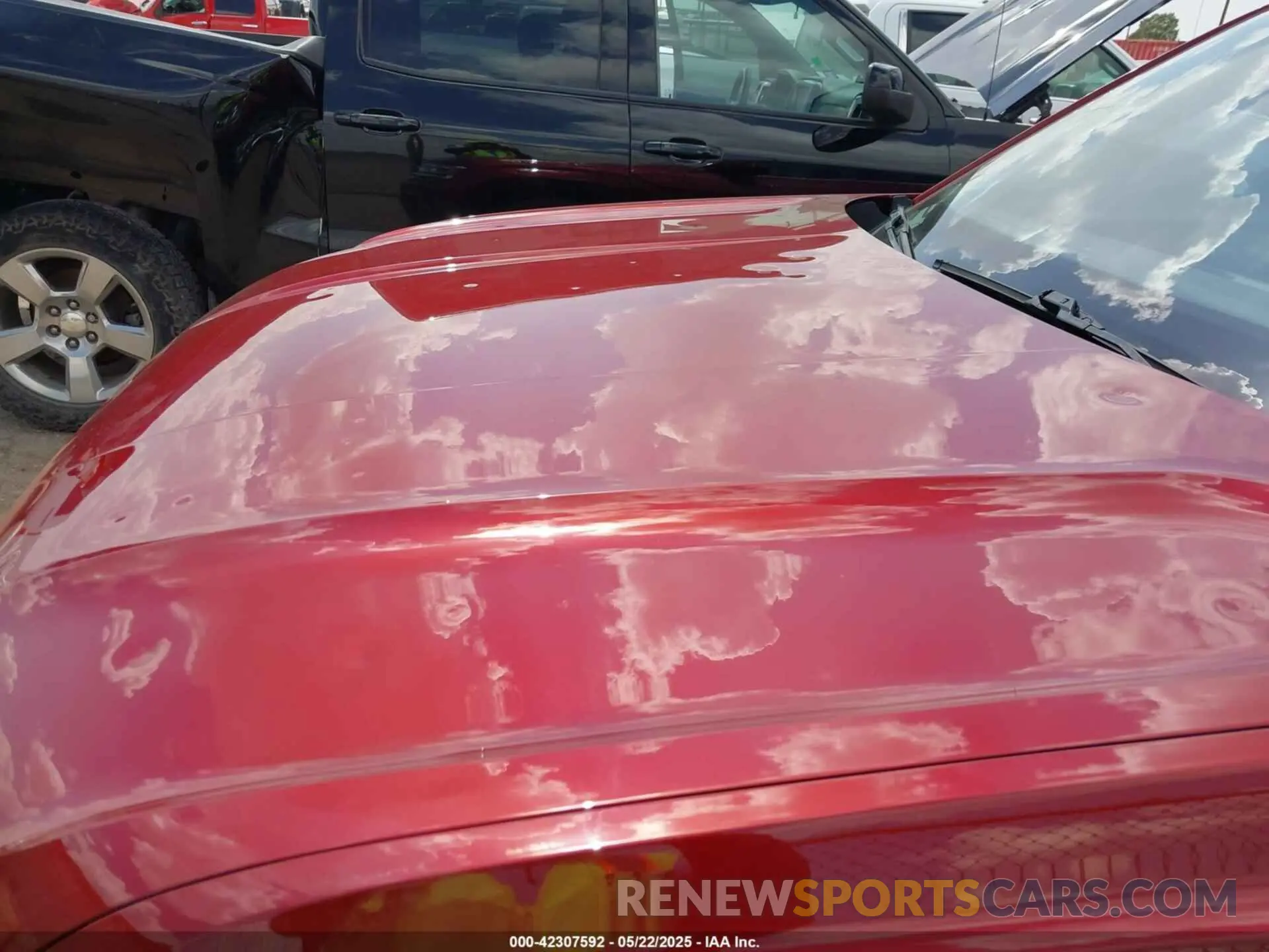 6 Photograph of a damaged car 1V2WR2CAXKC563315 VOLKSWAGEN ATLAS 2019