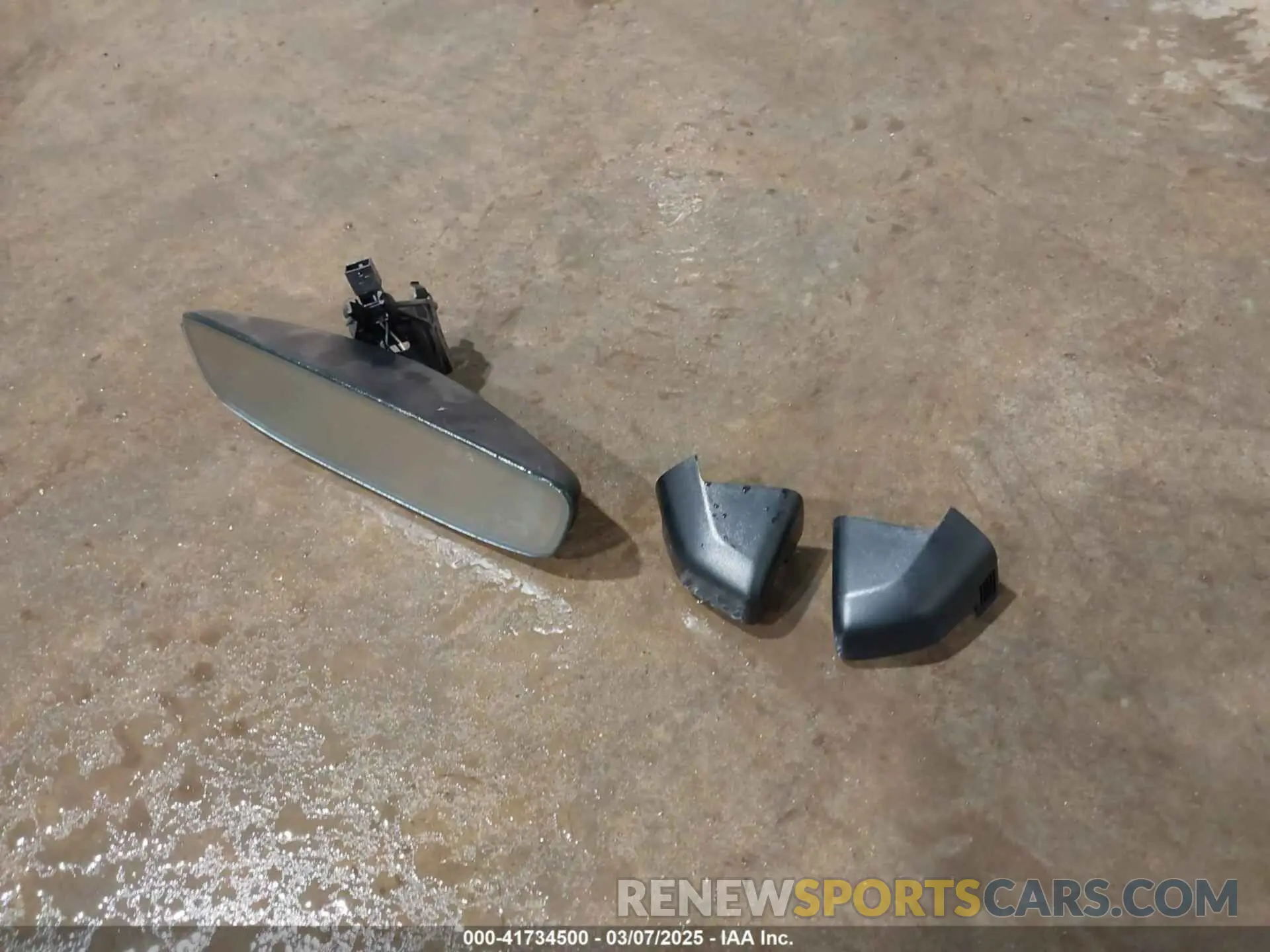 12 Photograph of a damaged car 1V2XR2CA0KC589099 VOLKSWAGEN ATLAS 2019
