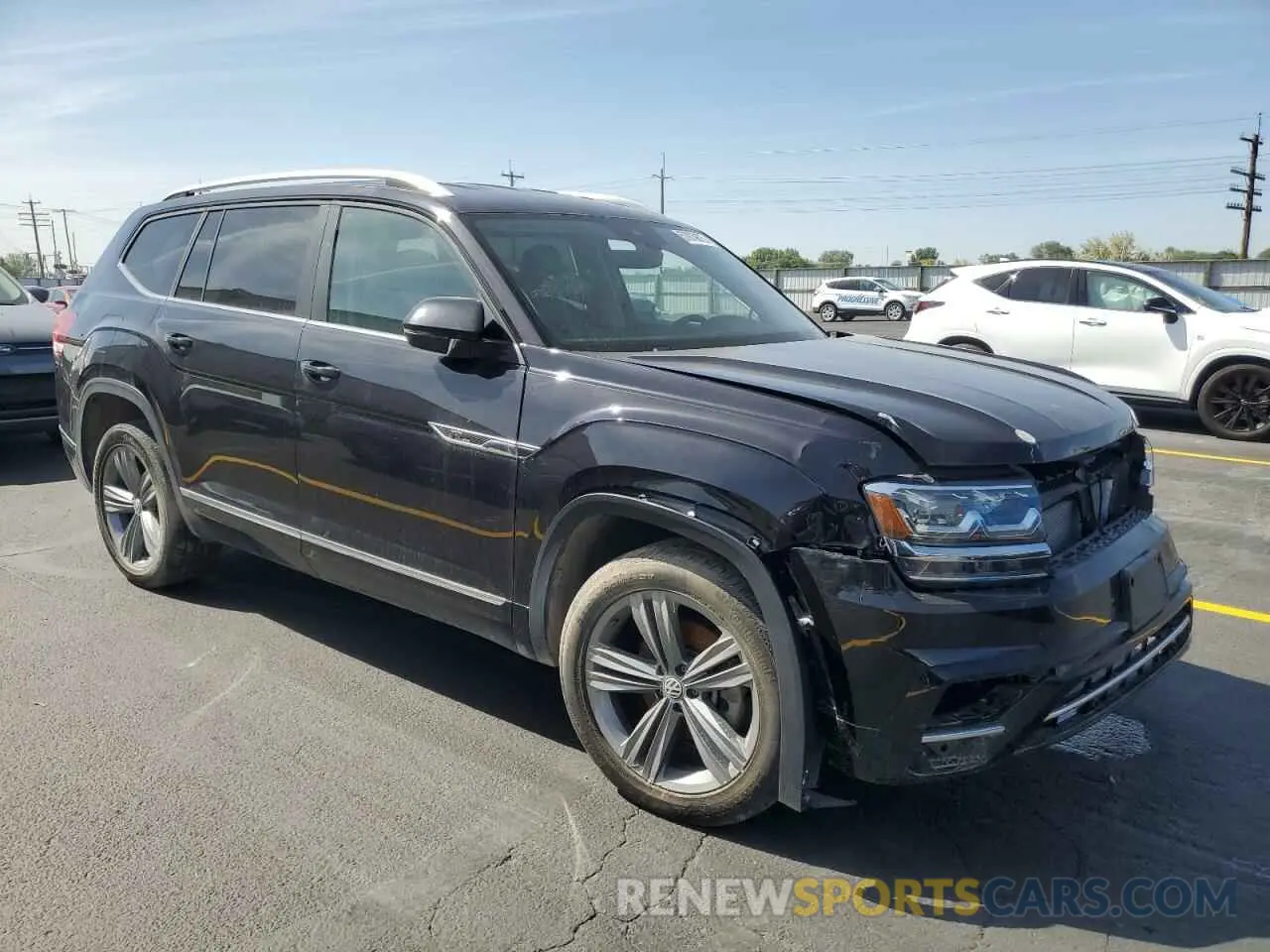 4 Photograph of a damaged car 1V2XR2CA4KC565064 VOLKSWAGEN ATLAS 2019