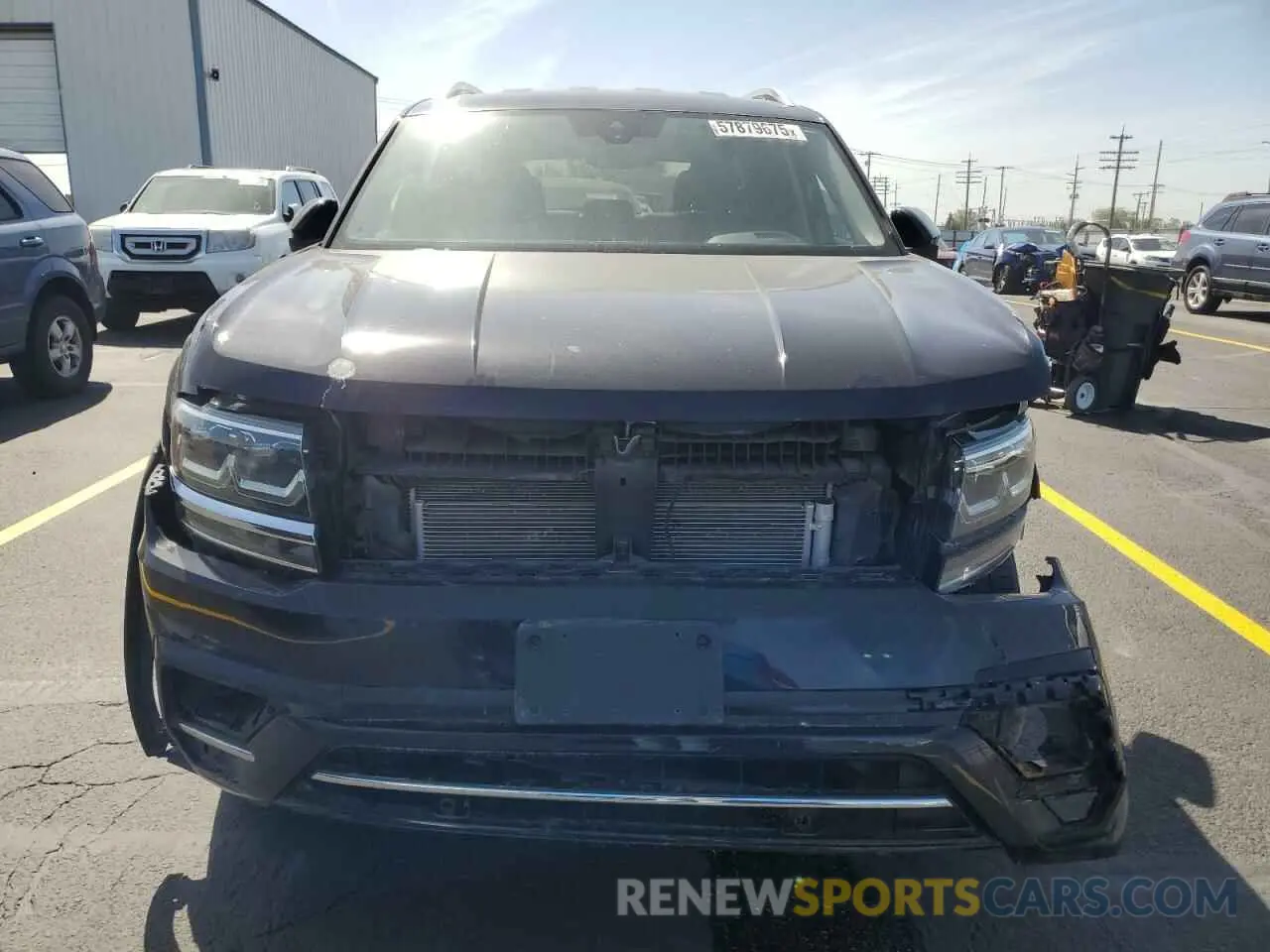 5 Photograph of a damaged car 1V2XR2CA4KC565064 VOLKSWAGEN ATLAS 2019