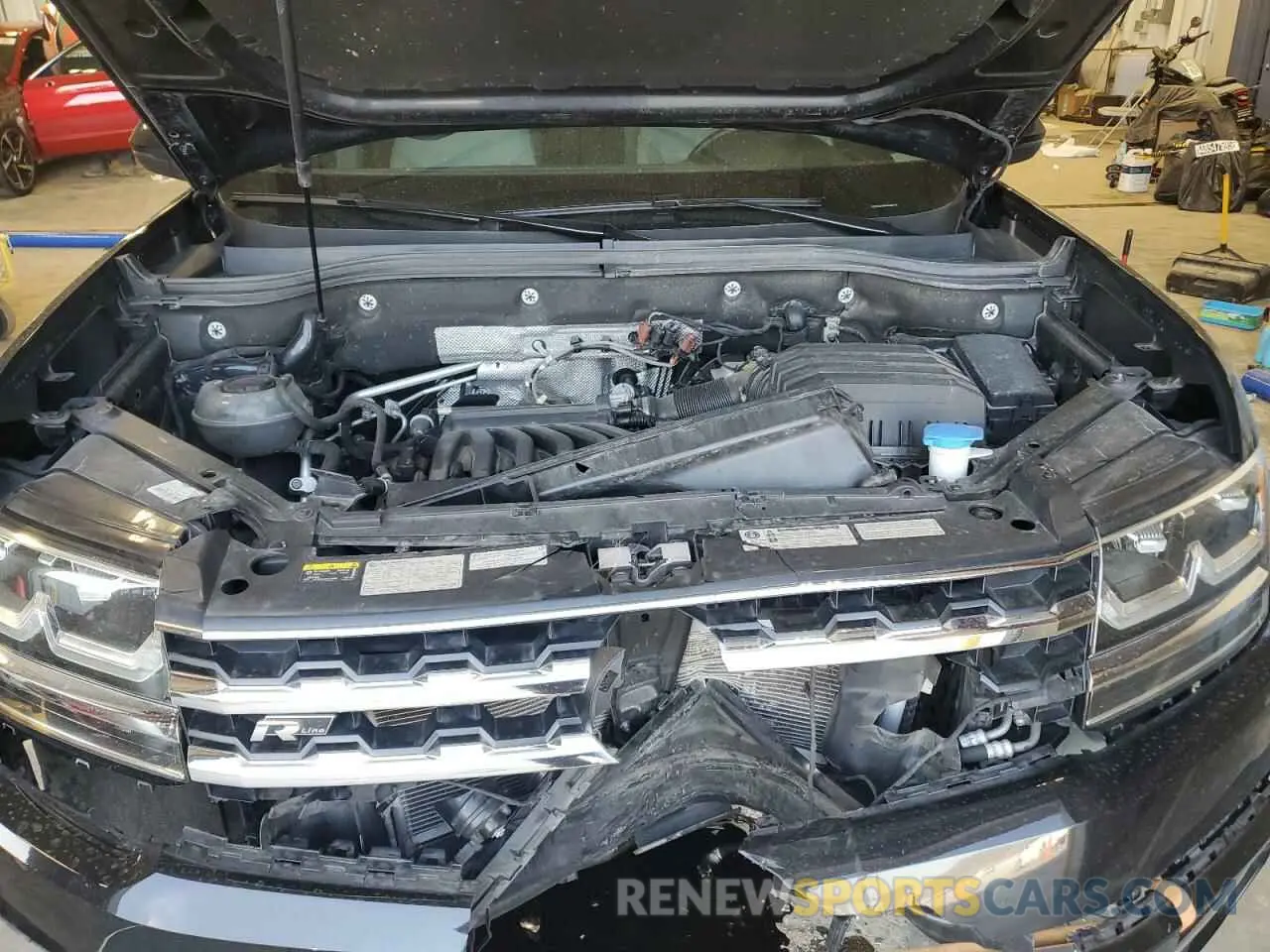 13 Photograph of a damaged car 1V2XR2CA6KC606410 VOLKSWAGEN ATLAS 2019