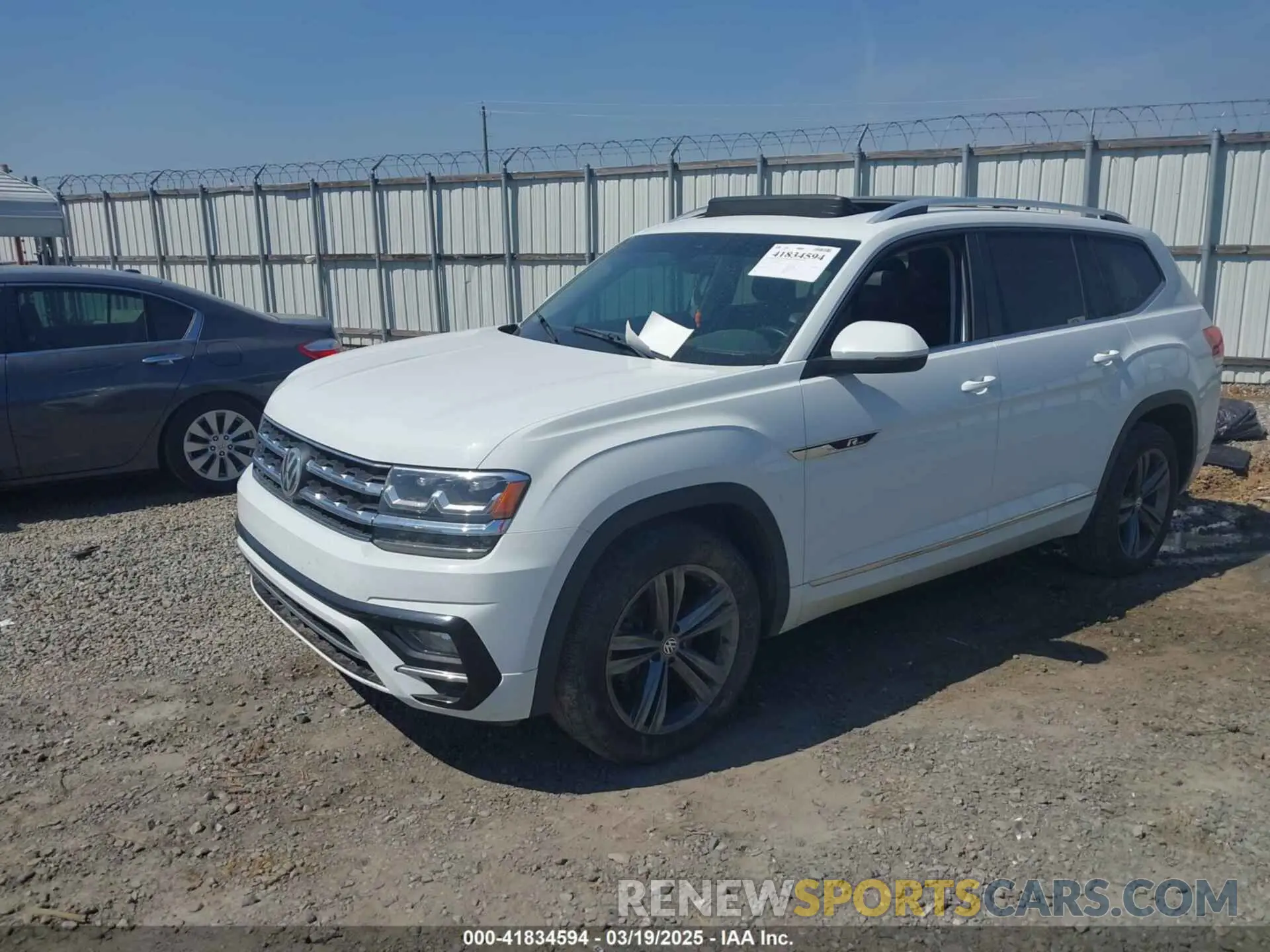 2 Photograph of a damaged car 1V2YR2CA0KC582951 VOLKSWAGEN ATLAS 2019
