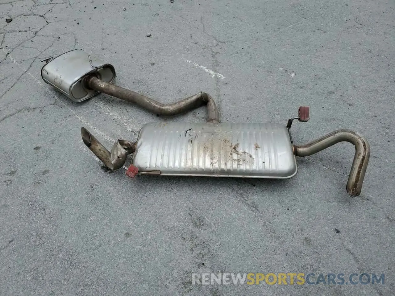 14 Photograph of a damaged car 1V2YR2CA0KC599989 VOLKSWAGEN ATLAS 2019