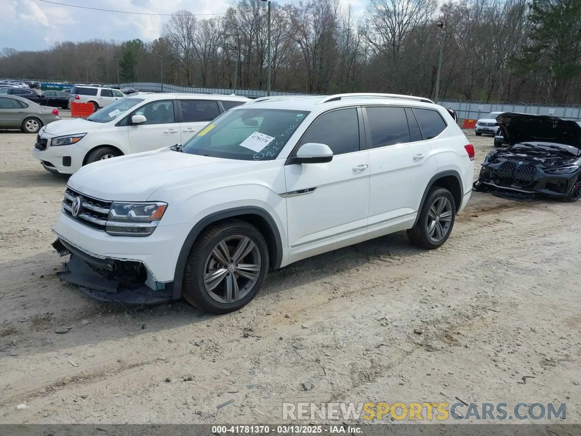 2 Photograph of a damaged car 1V2YR2CA3KC547188 VOLKSWAGEN ATLAS 2019