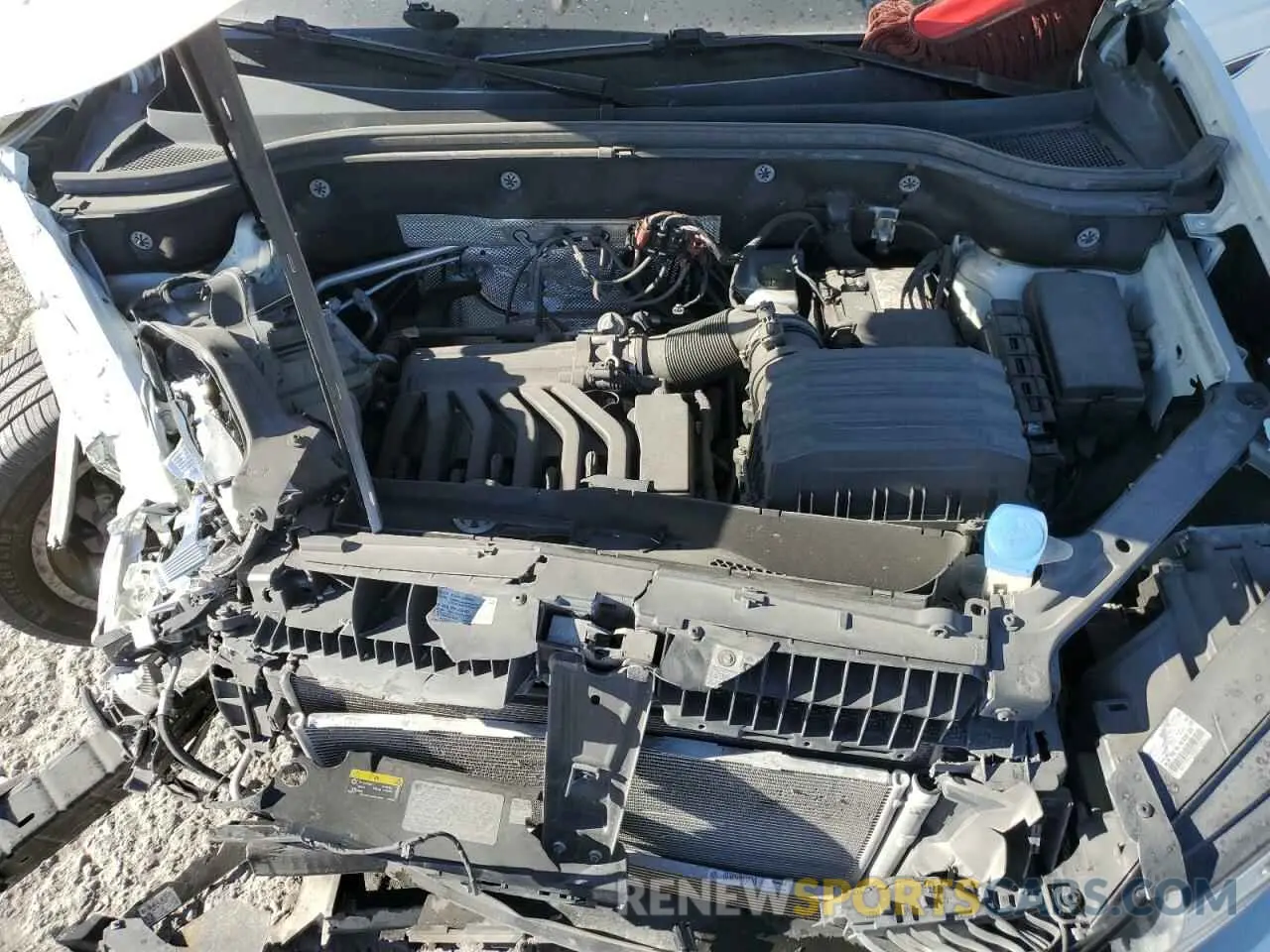 12 Photograph of a damaged car 1V2YR2CA8KC512761 VOLKSWAGEN ATLAS 2019
