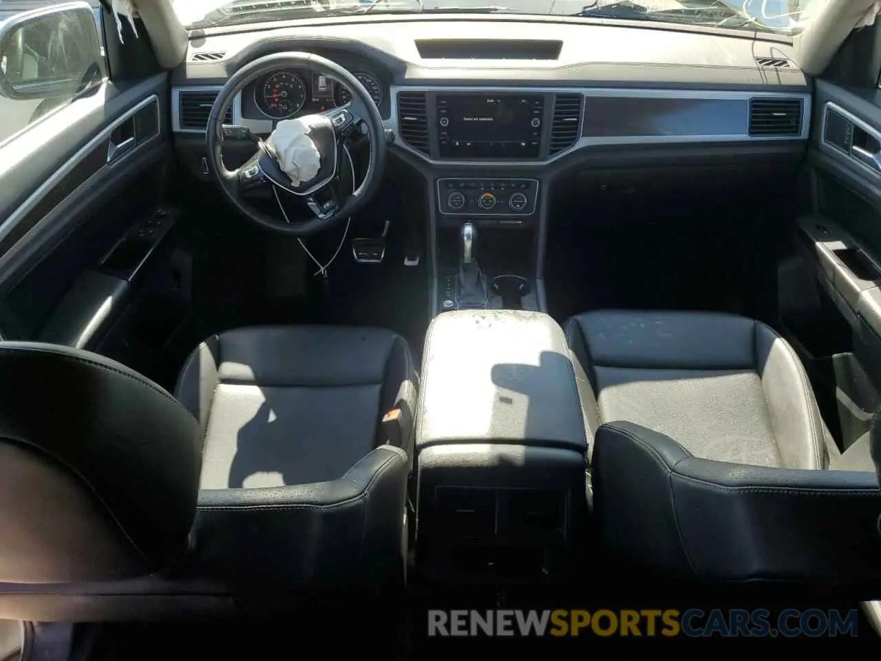 8 Photograph of a damaged car 1V2YR2CA8KC512761 VOLKSWAGEN ATLAS 2019