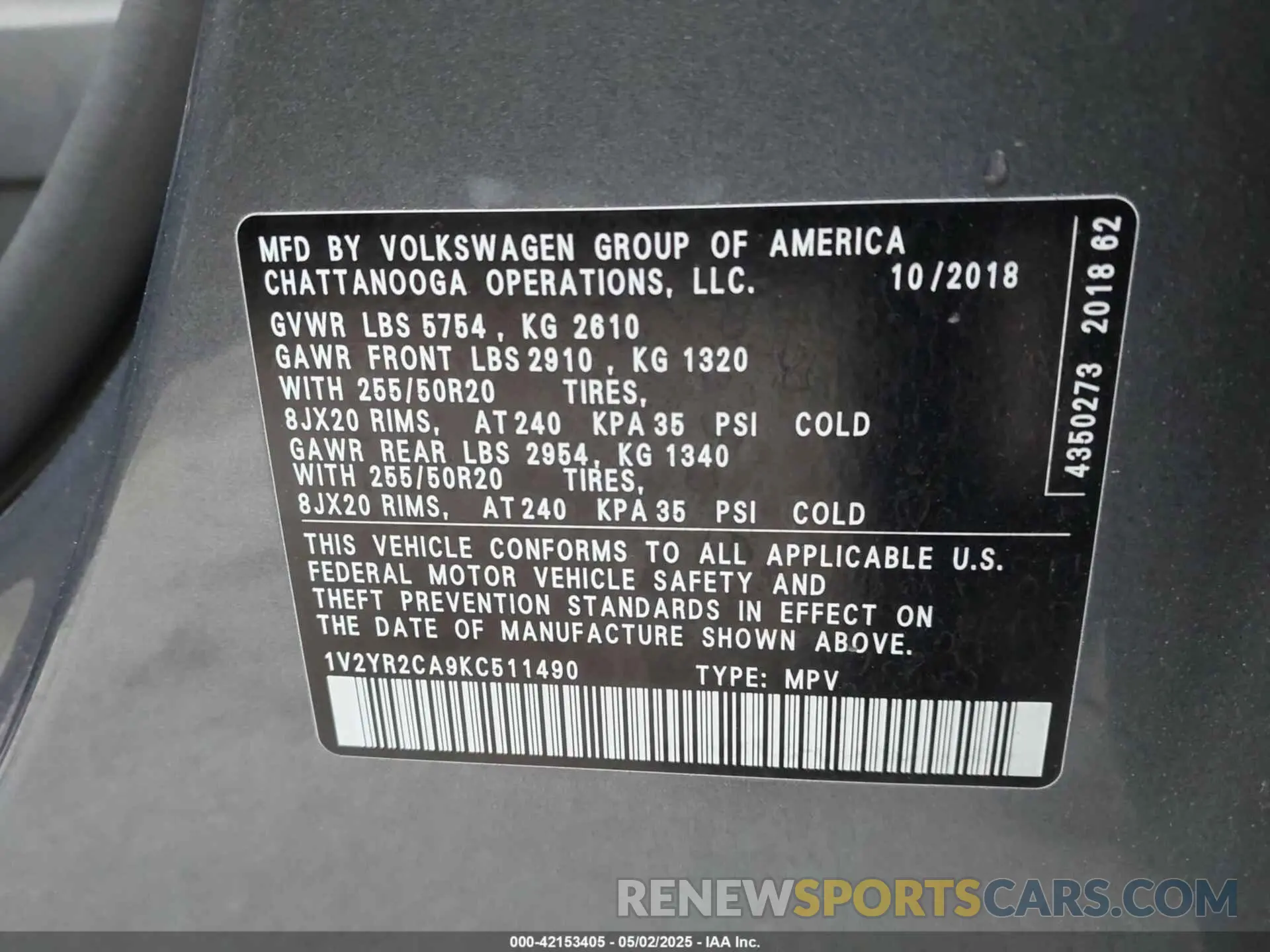 9 Photograph of a damaged car 1V2YR2CA9KC511490 VOLKSWAGEN ATLAS 2019