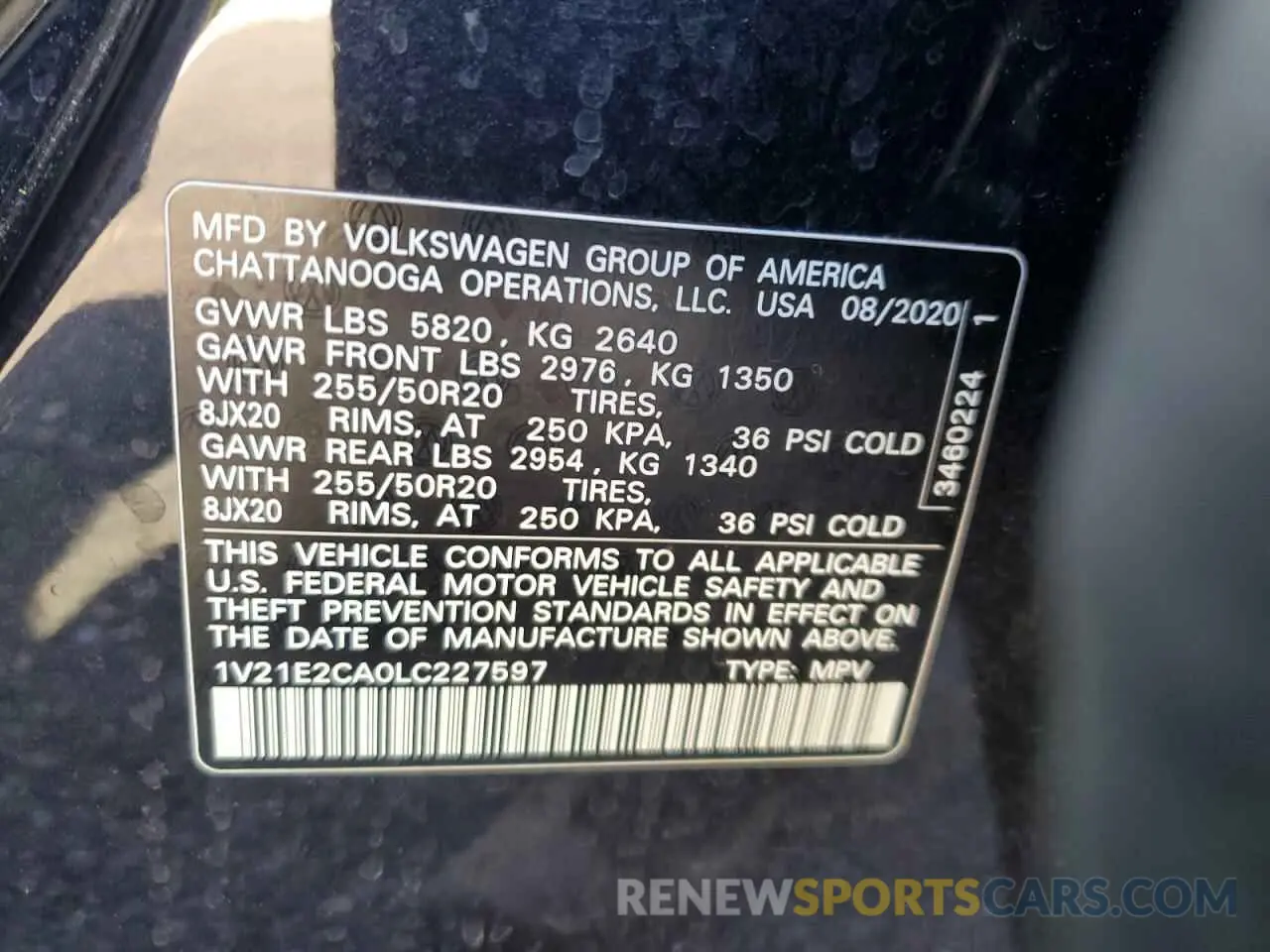 13 Photograph of a damaged car 1V21E2CA0LC227597 VOLKSWAGEN ATLAS 2020