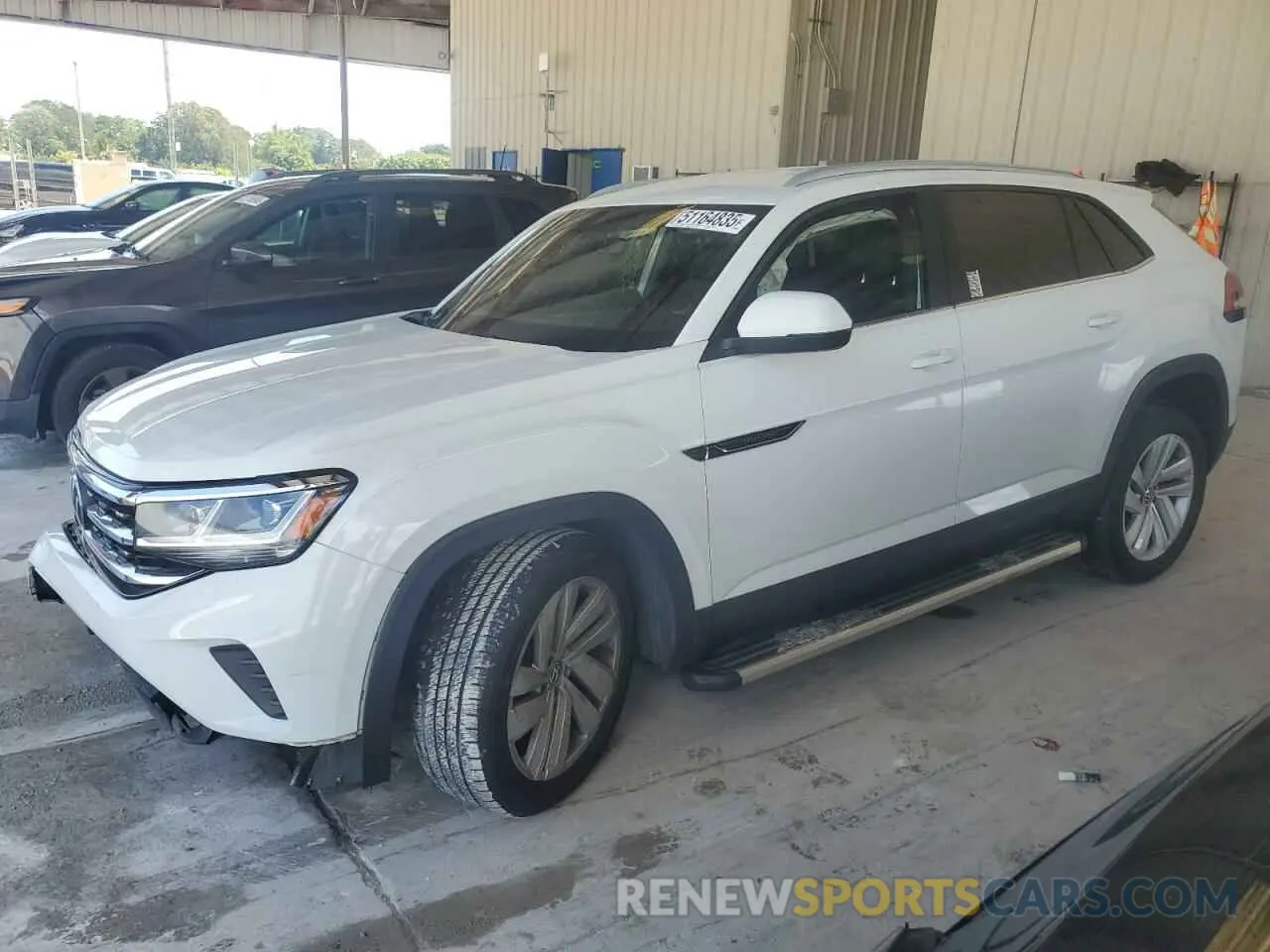 1 Photograph of a damaged car 1V21E2CA8LC231669 VOLKSWAGEN ATLAS 2020