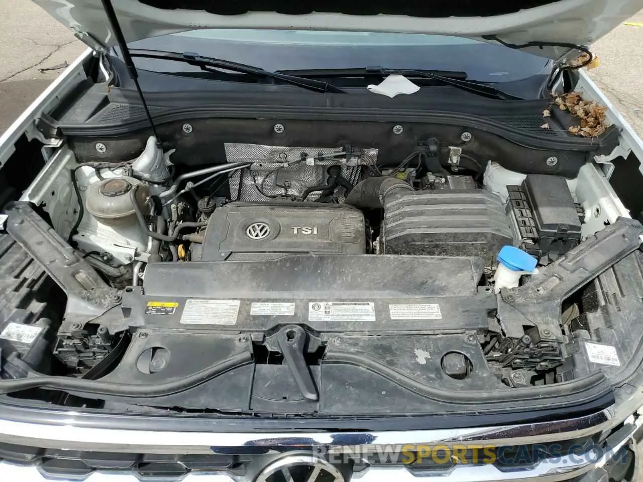 12 Photograph of a damaged car 1V24C2CA4LC203418 VOLKSWAGEN ATLAS 2020