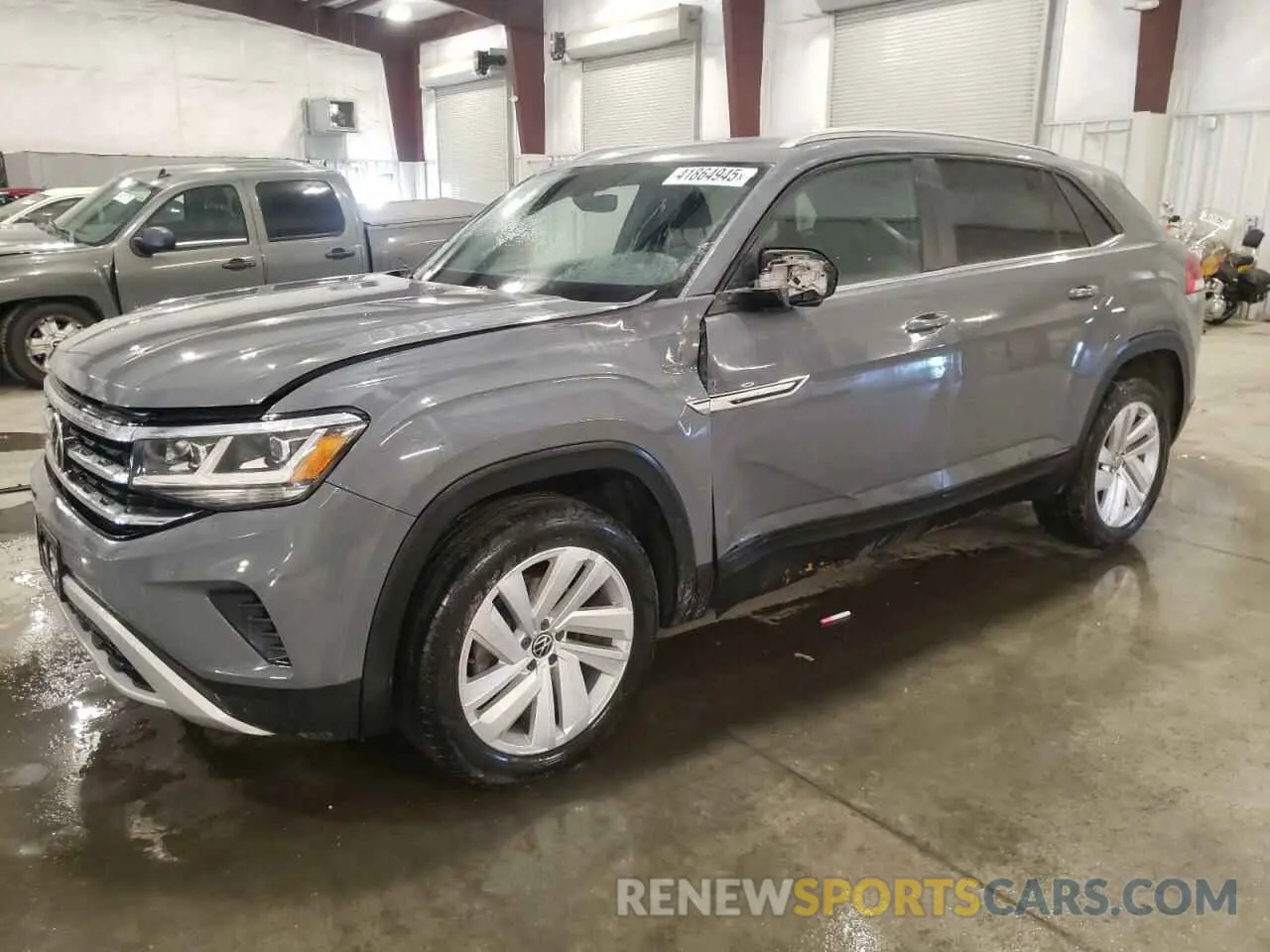 1 Photograph of a damaged car 1V26C2CA6LC203056 VOLKSWAGEN ATLAS 2020