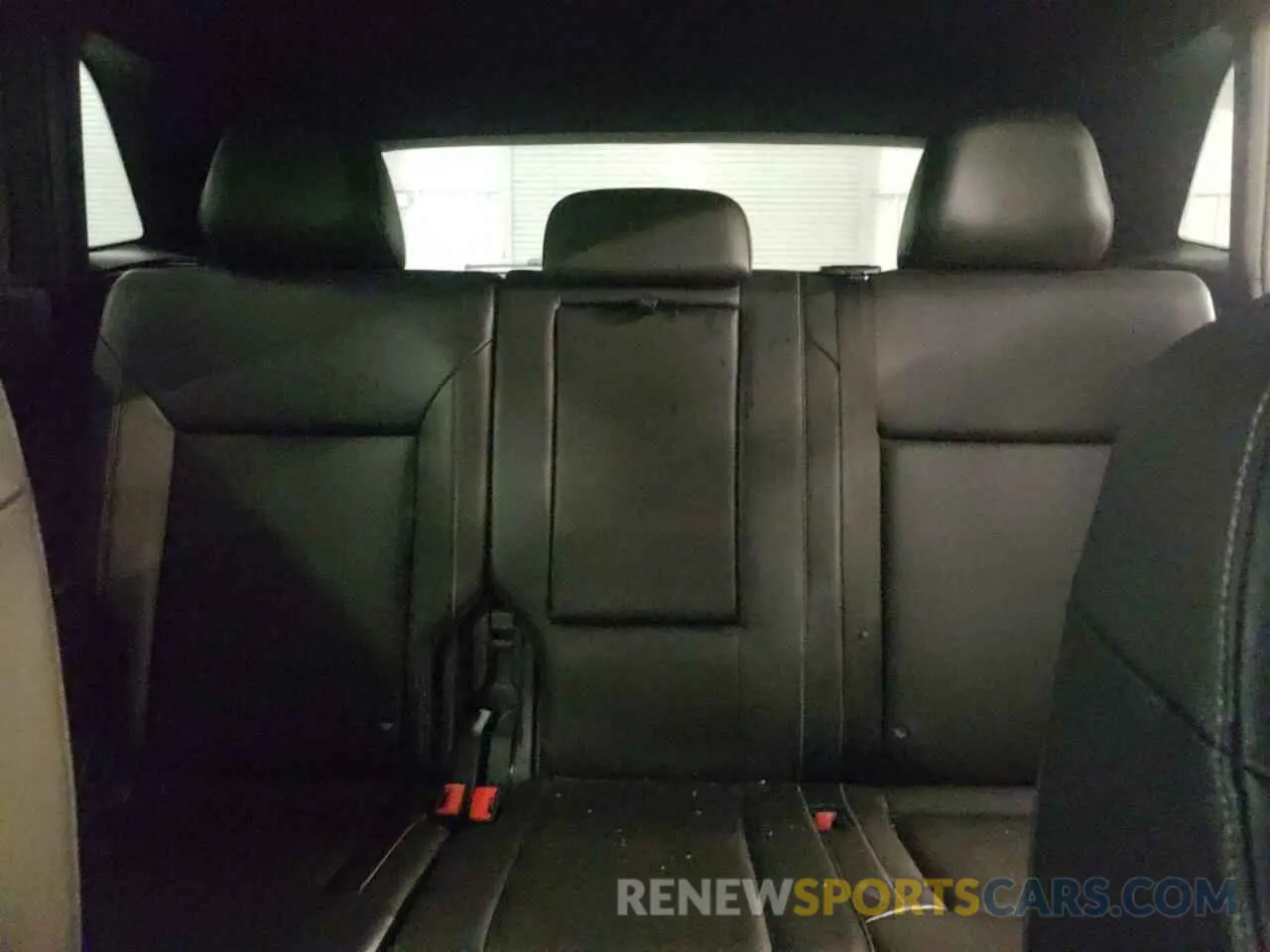 10 Photograph of a damaged car 1V26C2CA6LC203056 VOLKSWAGEN ATLAS 2020
