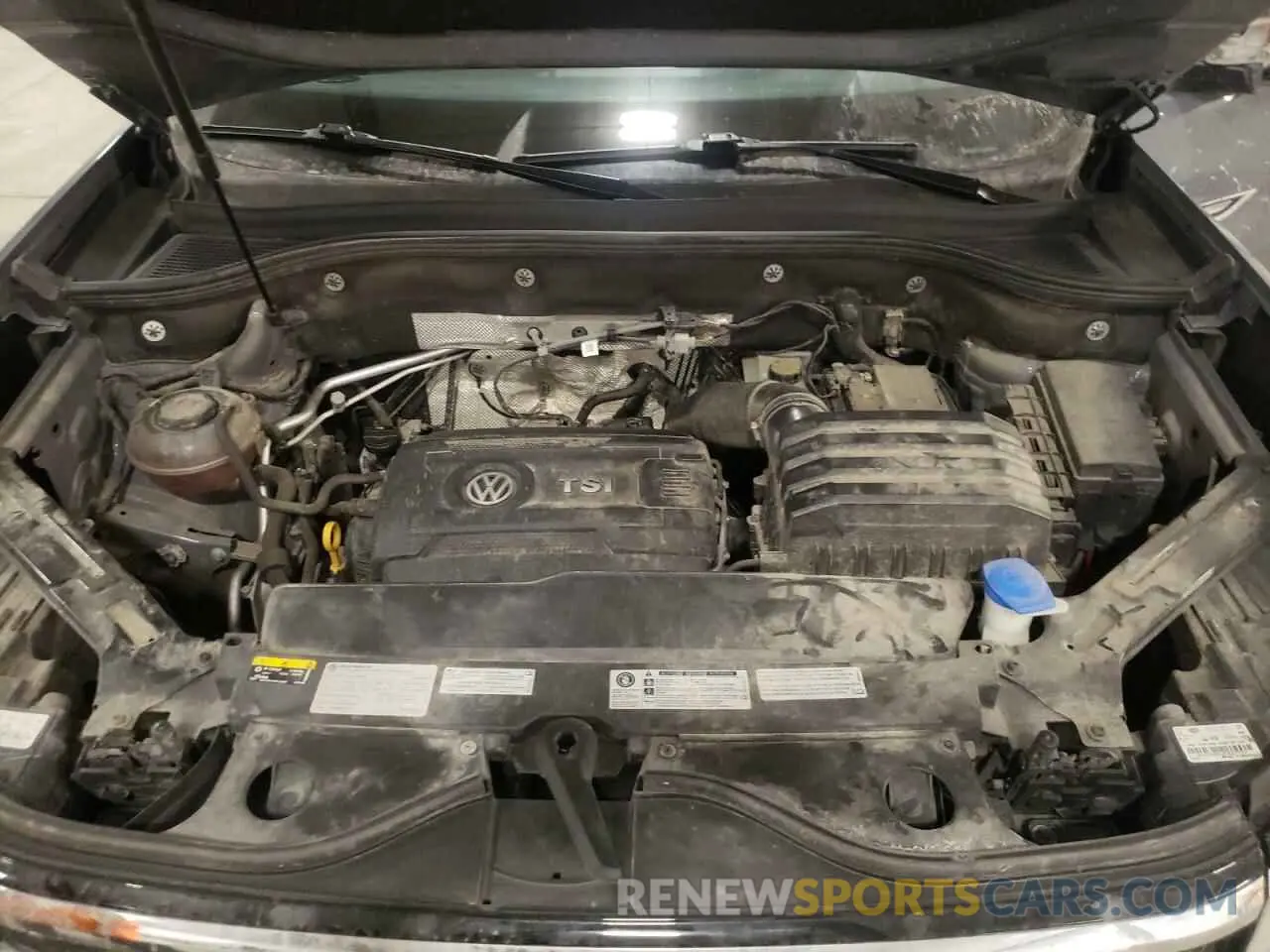 12 Photograph of a damaged car 1V26C2CA6LC203056 VOLKSWAGEN ATLAS 2020