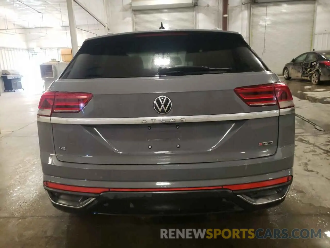 6 Photograph of a damaged car 1V26C2CA6LC203056 VOLKSWAGEN ATLAS 2020
