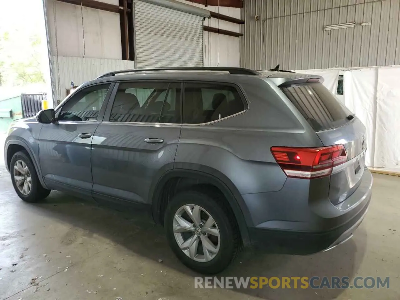 2 Photograph of a damaged car 1V2AP2CA1LC500198 VOLKSWAGEN ATLAS 2020