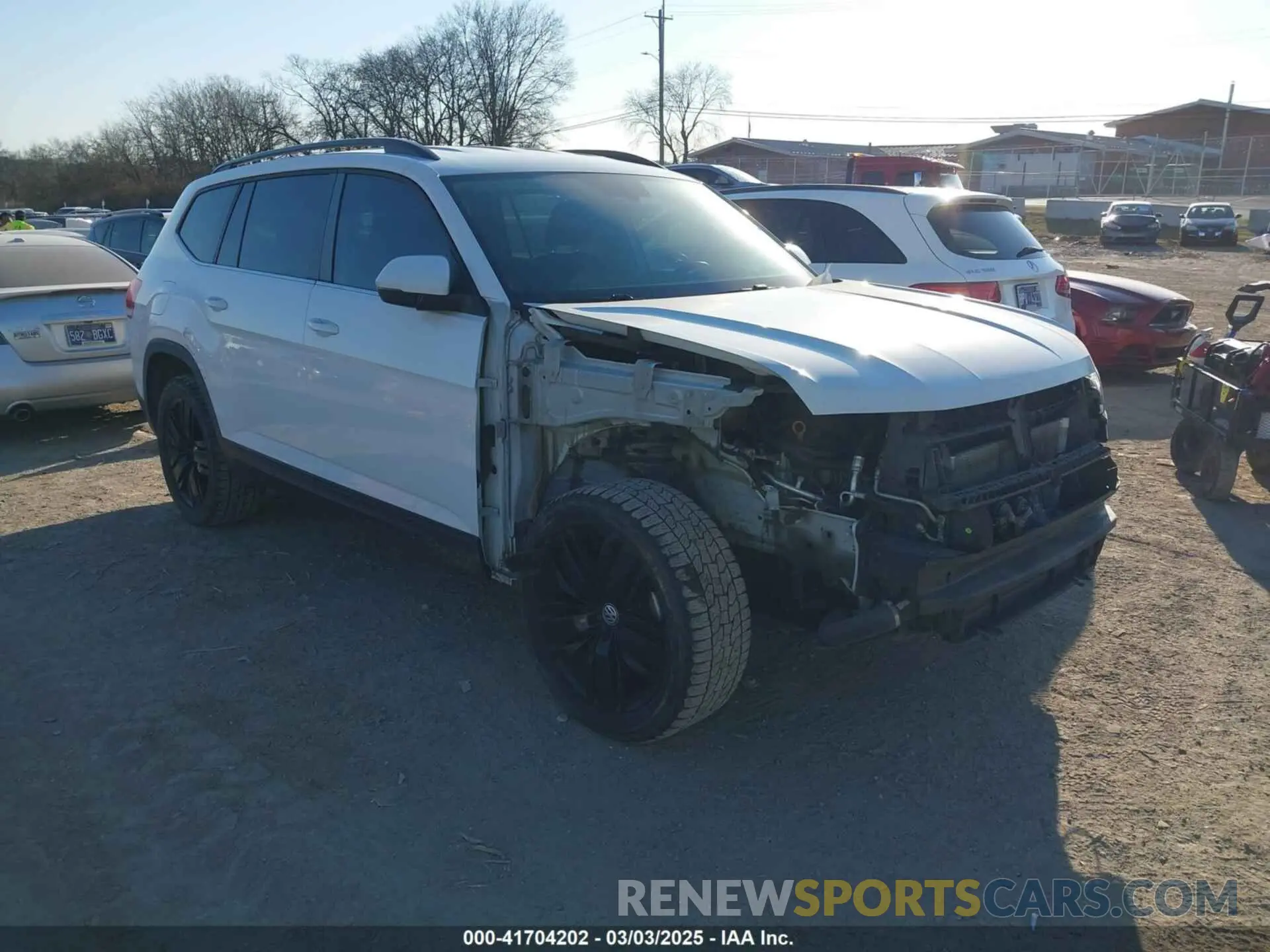 1 Photograph of a damaged car 1V2AP2CA4LC501538 VOLKSWAGEN ATLAS 2020