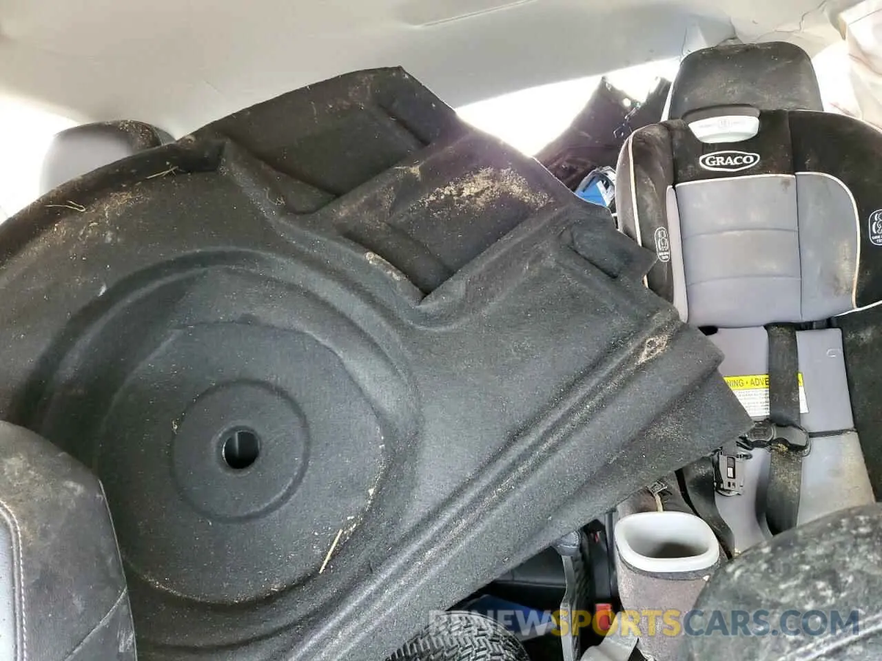 10 Photograph of a damaged car 1V2FR2CA7LC504160 VOLKSWAGEN ATLAS 2020