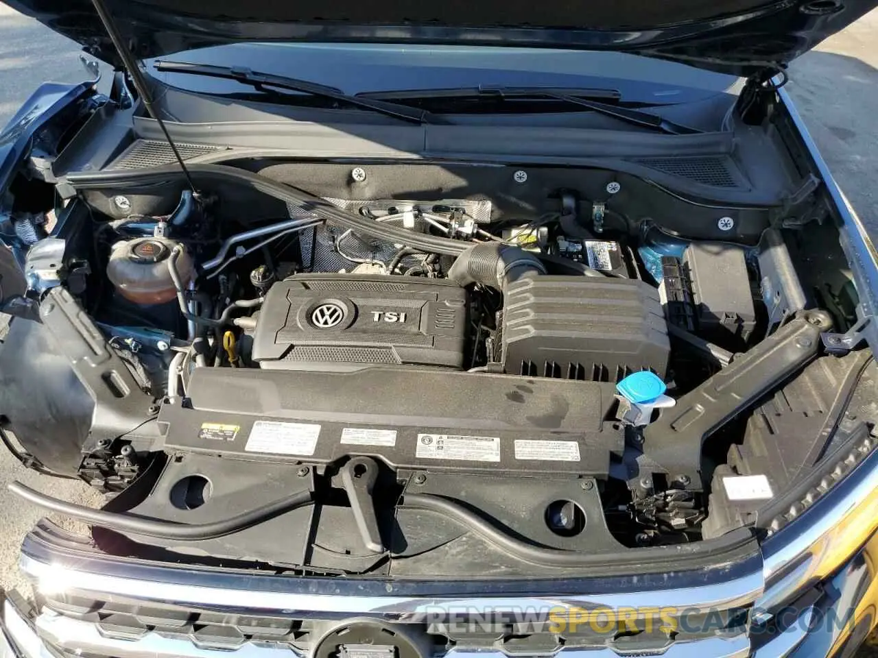 12 Photograph of a damaged car 1V2GC2CAXLC202156 VOLKSWAGEN ATLAS 2020