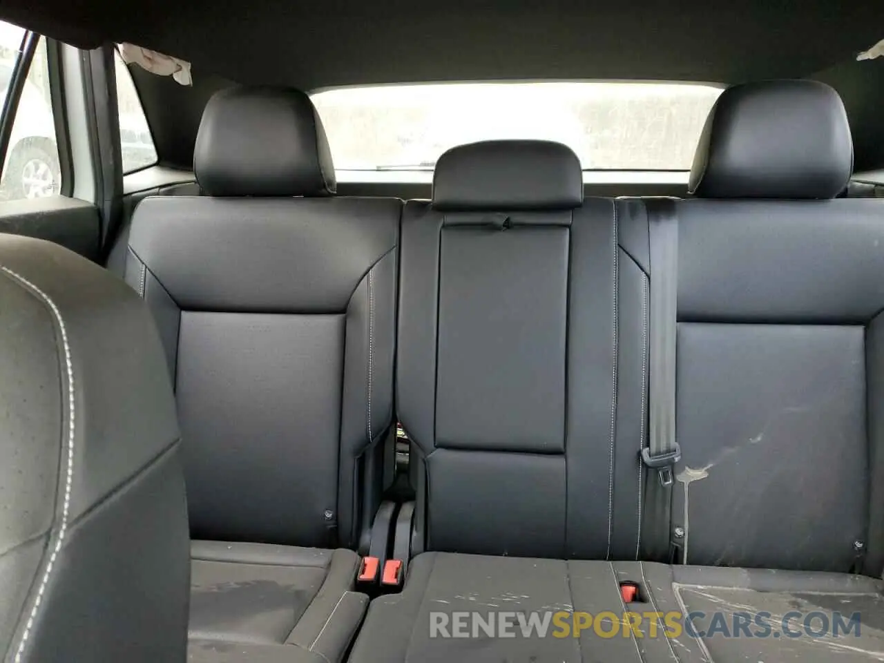 10 Photograph of a damaged car 1V2MC2CA2LC232531 VOLKSWAGEN ATLAS 2020