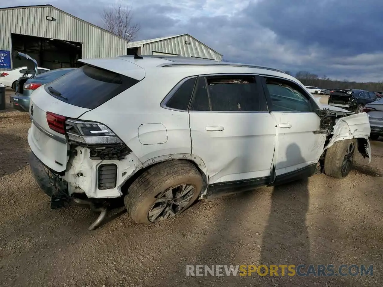 3 Photograph of a damaged car 1V2MC2CA2LC232531 VOLKSWAGEN ATLAS 2020