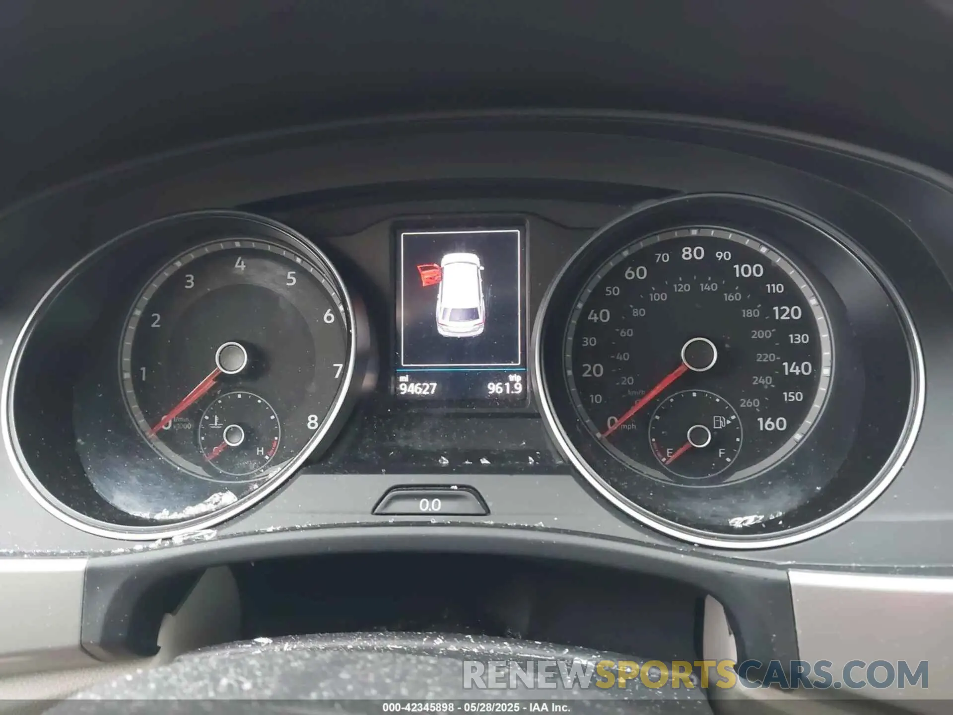 7 Photograph of a damaged car 1V2WR2CA6LC502996 VOLKSWAGEN ATLAS 2020