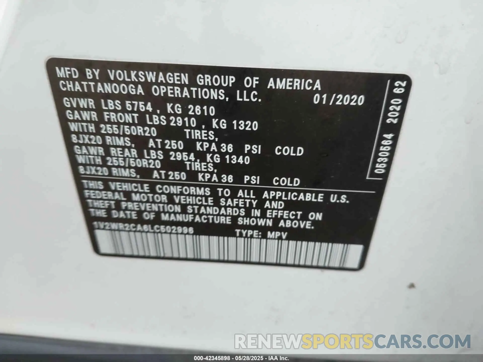 9 Photograph of a damaged car 1V2WR2CA6LC502996 VOLKSWAGEN ATLAS 2020