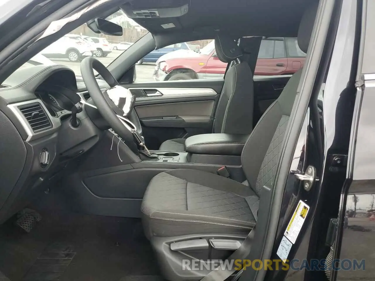 7 Photograph of a damaged car 1V2AC2CA5MC239087 VOLKSWAGEN ATLAS 2021