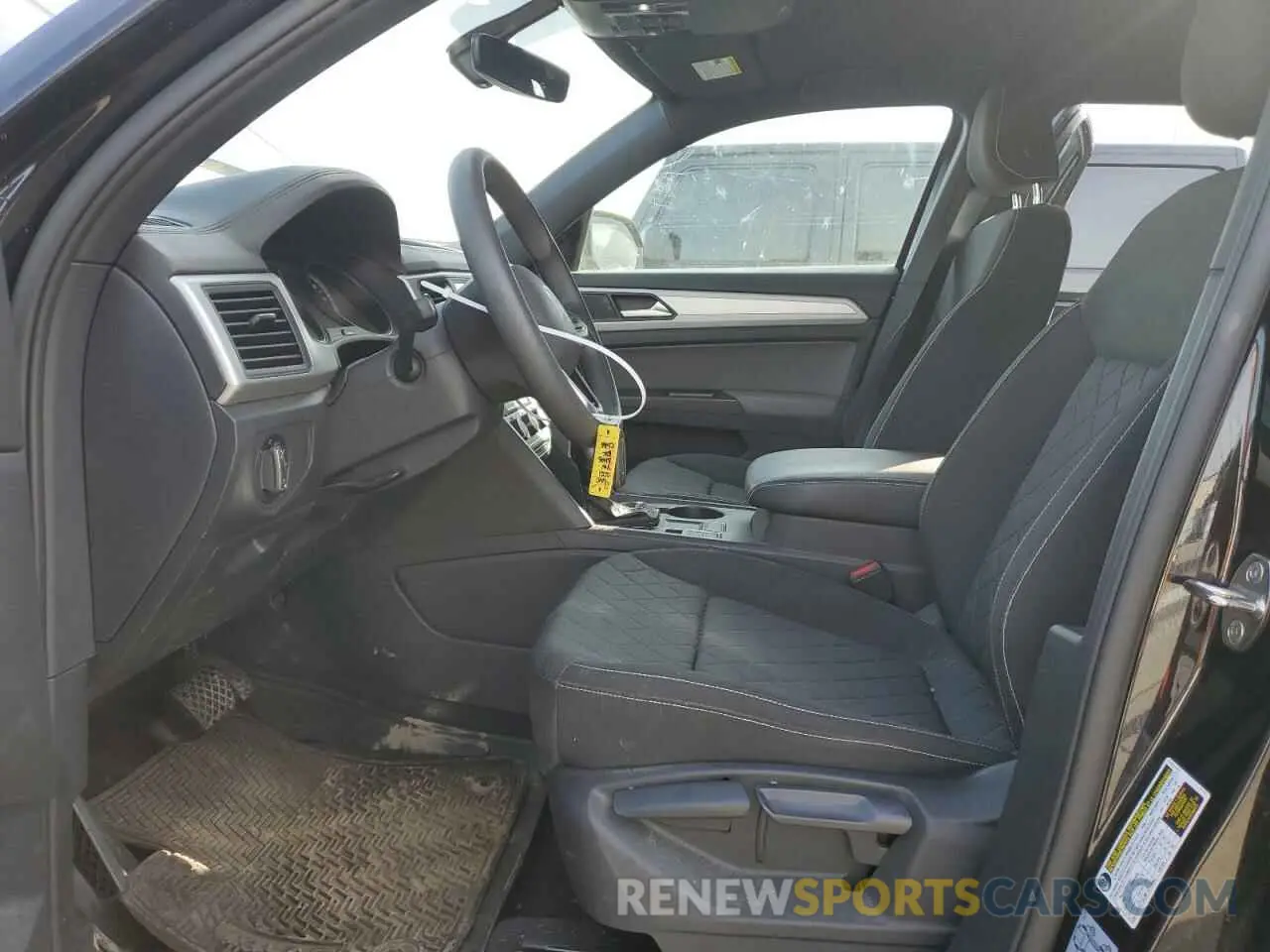 7 Photograph of a damaged car 1V2AC2CA6MC210262 VOLKSWAGEN ATLAS 2021