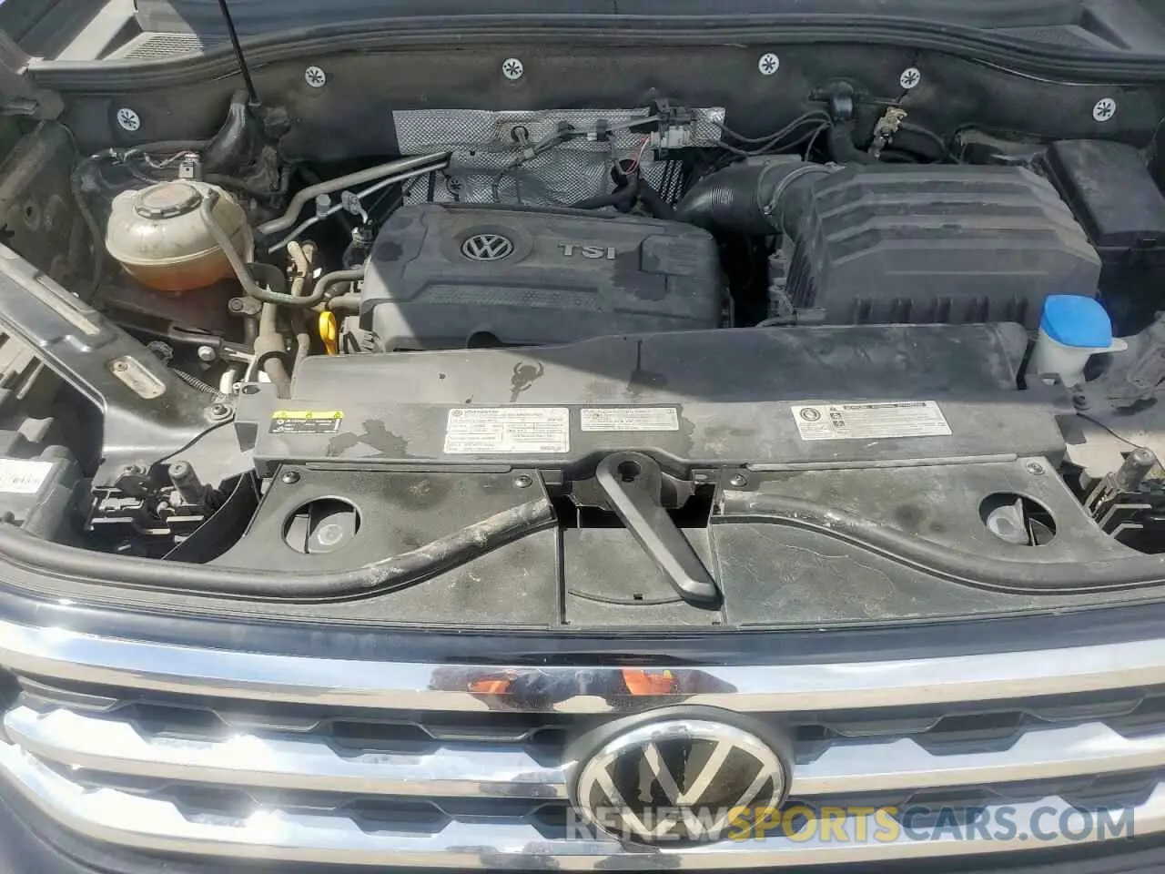 12 Photograph of a damaged car 1V2AP2CA2MC501698 VOLKSWAGEN ATLAS 2021