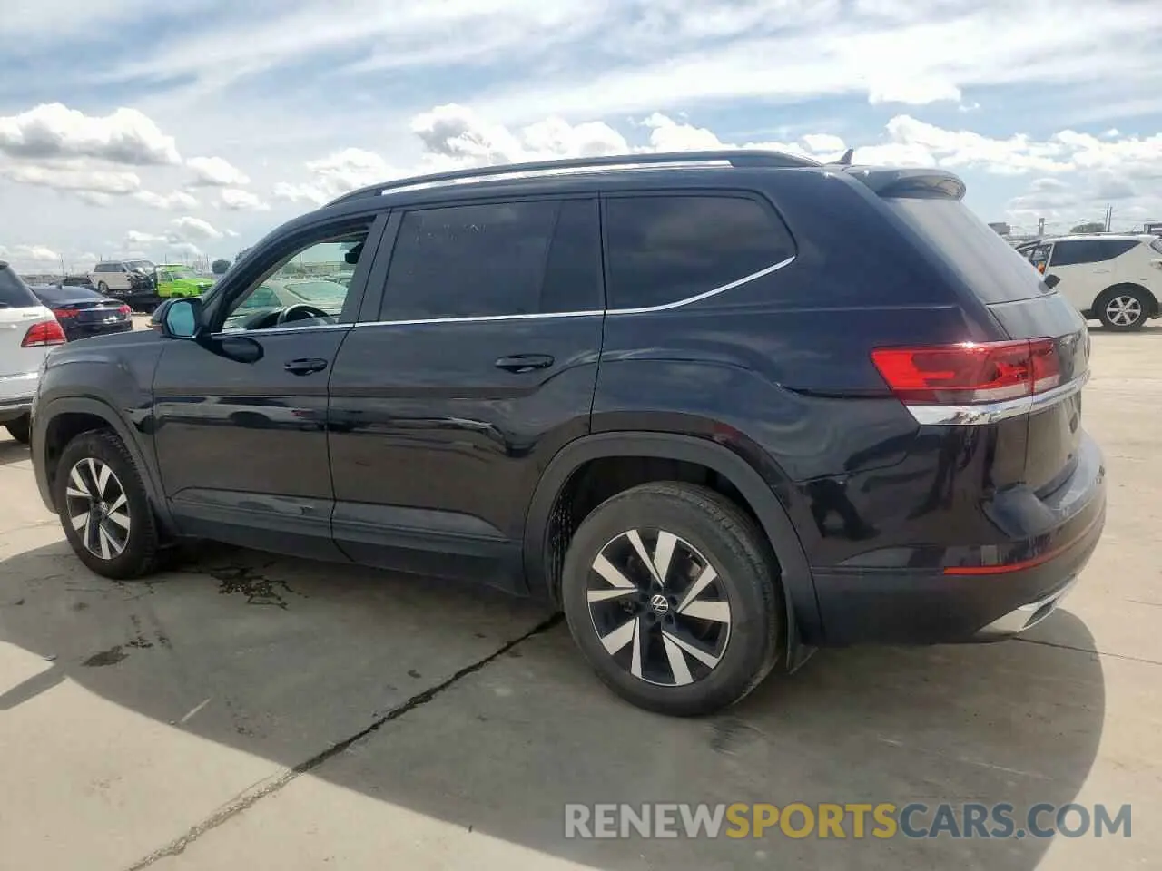 2 Photograph of a damaged car 1V2AP2CA2MC501698 VOLKSWAGEN ATLAS 2021