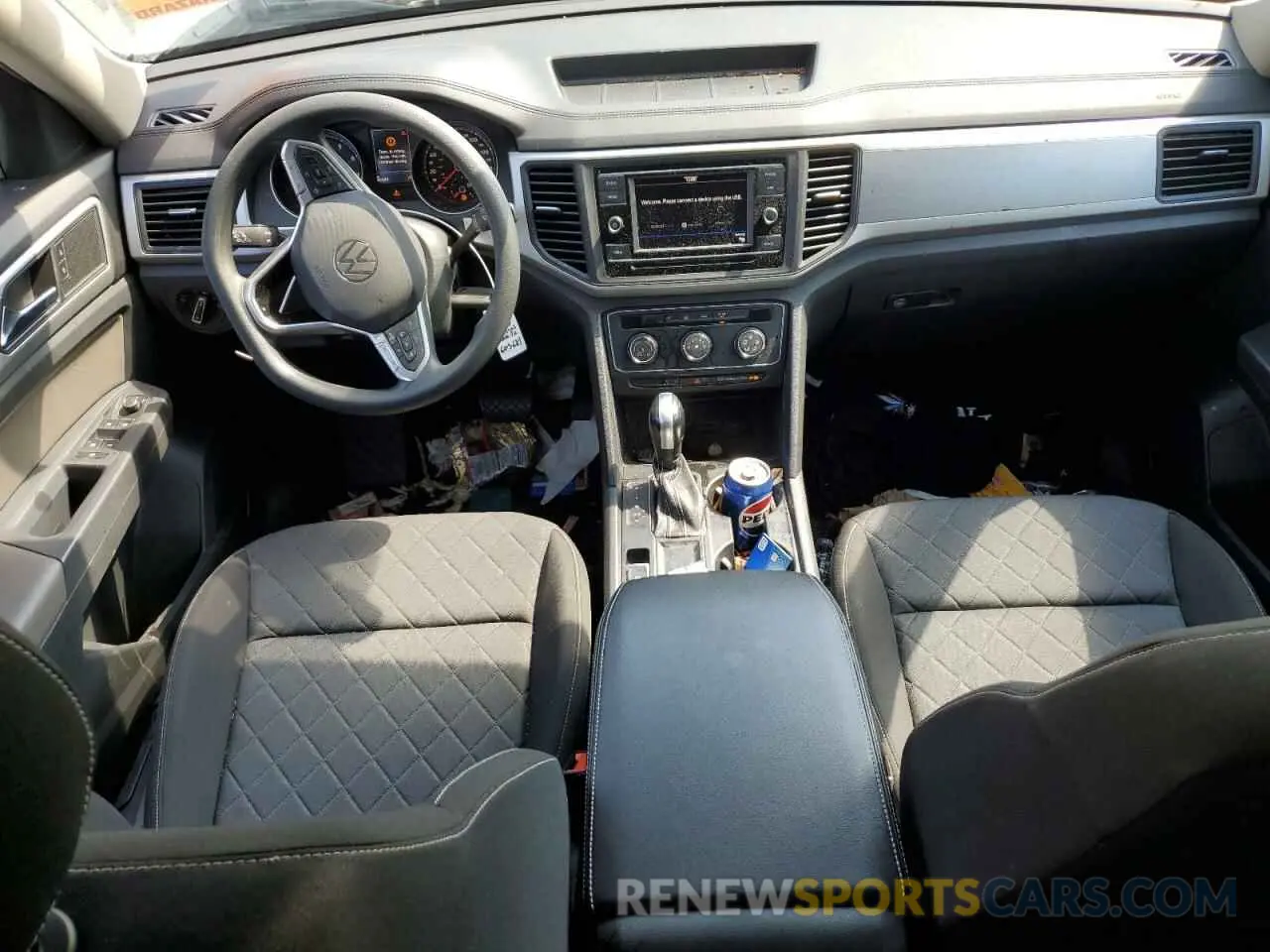 8 Photograph of a damaged car 1V2AP2CA2MC603681 VOLKSWAGEN ATLAS 2021