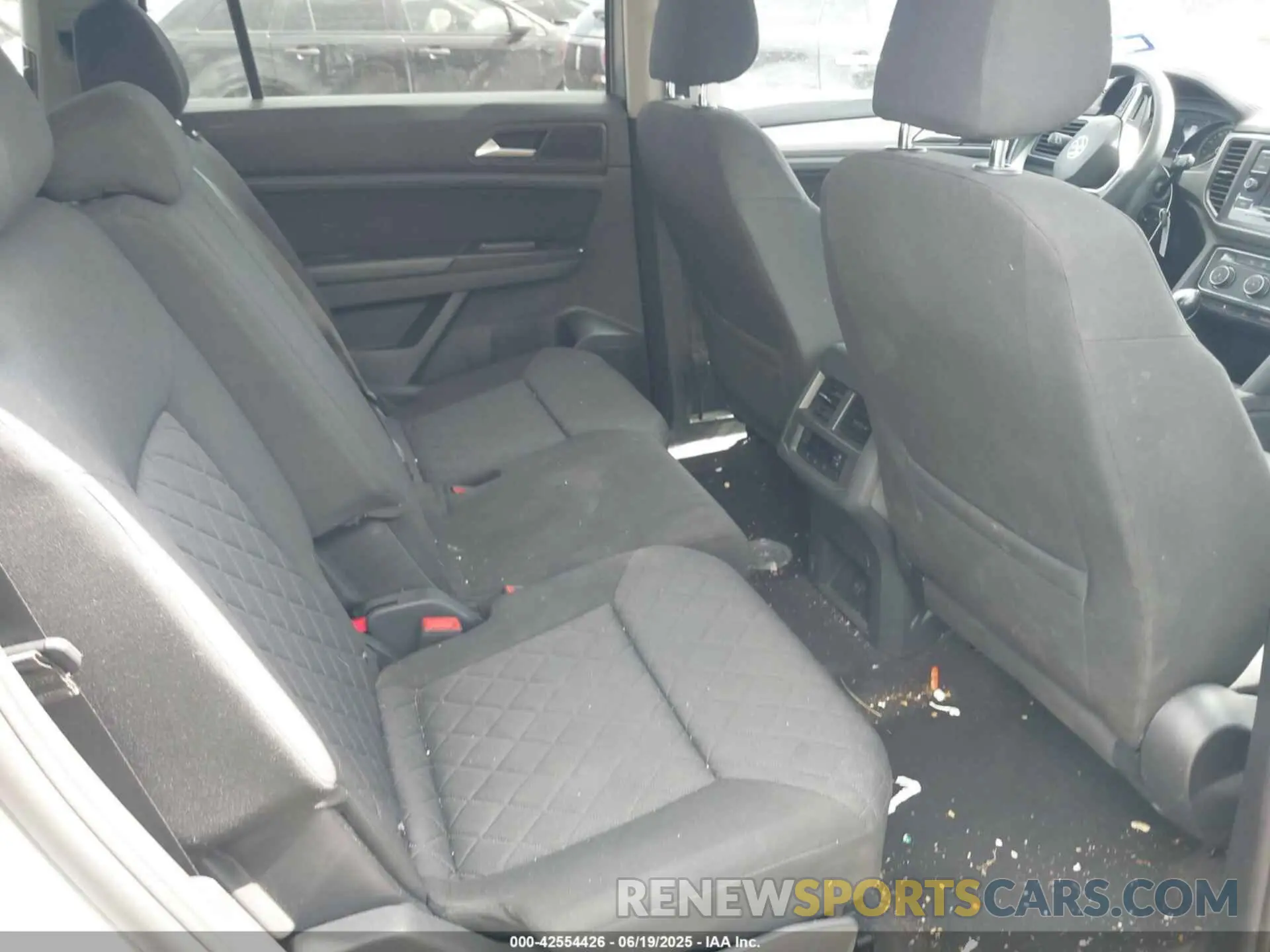 8 Photograph of a damaged car 1V2AP2CA8MC505285 VOLKSWAGEN ATLAS 2021