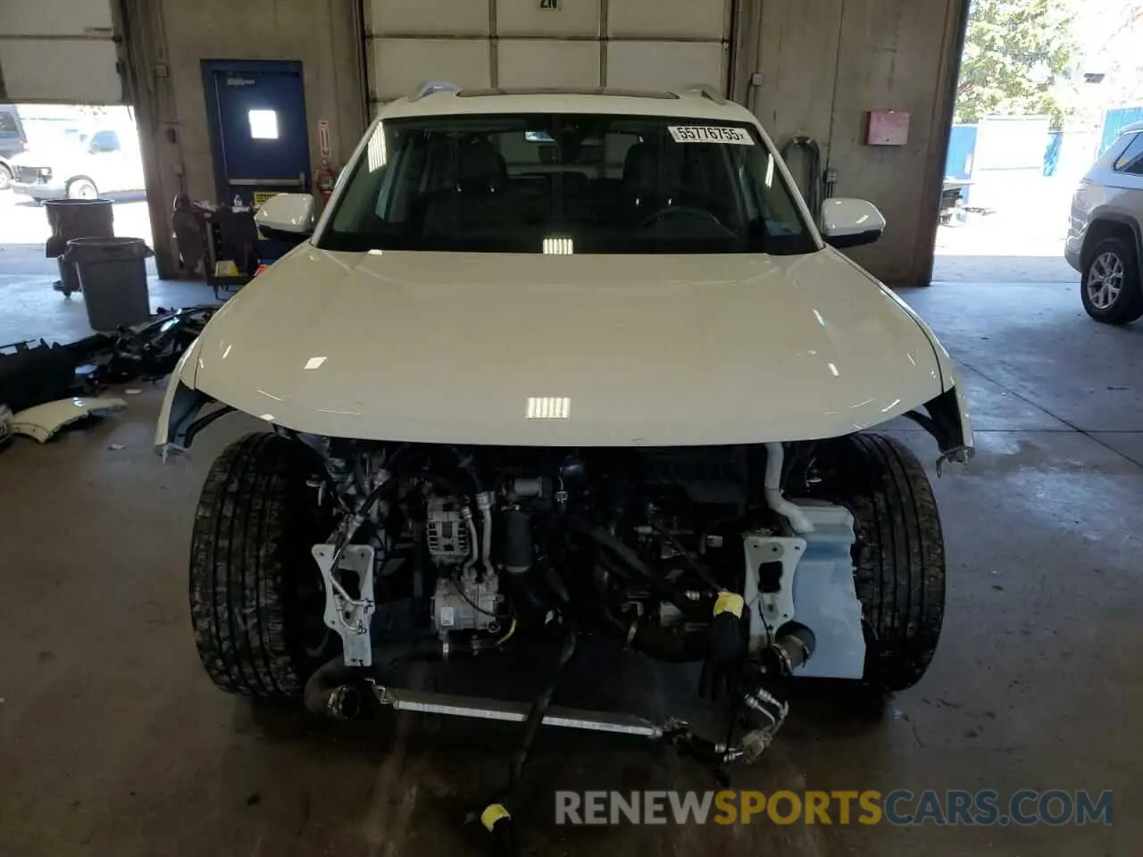 5 Photograph of a damaged car 1V2BP2CA4MC585625 VOLKSWAGEN ATLAS 2021