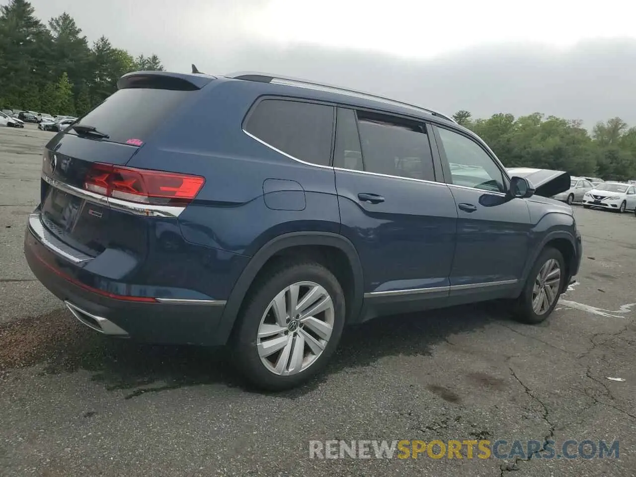 3 Photograph of a damaged car 1V2BP2CAXMC566223 VOLKSWAGEN ATLAS 2021