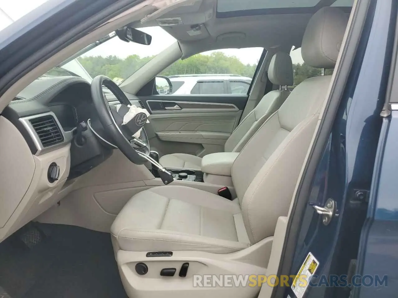 7 Photograph of a damaged car 1V2BP2CAXMC566223 VOLKSWAGEN ATLAS 2021