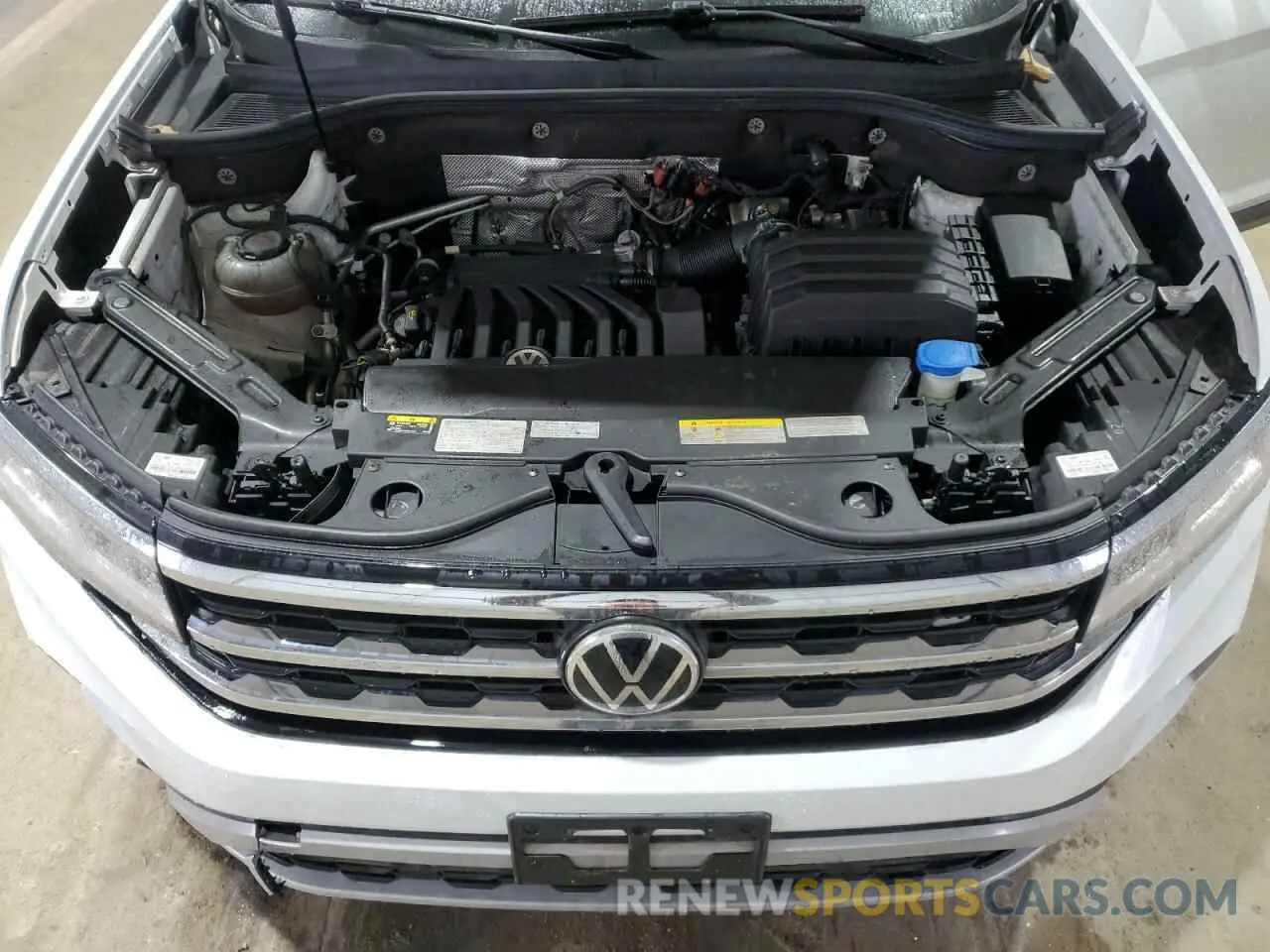 12 Photograph of a damaged car 1V2BR2CA0MC581890 VOLKSWAGEN ATLAS 2021