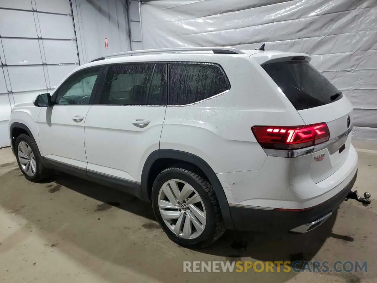 2 Photograph of a damaged car 1V2BR2CA0MC581890 VOLKSWAGEN ATLAS 2021