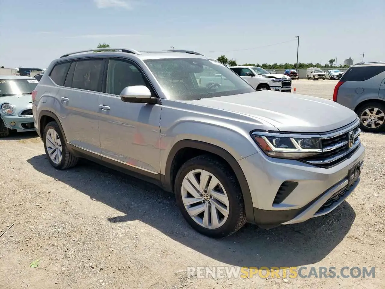 4 Photograph of a damaged car 1V2BR2CA1MC594888 VOLKSWAGEN ATLAS 2021