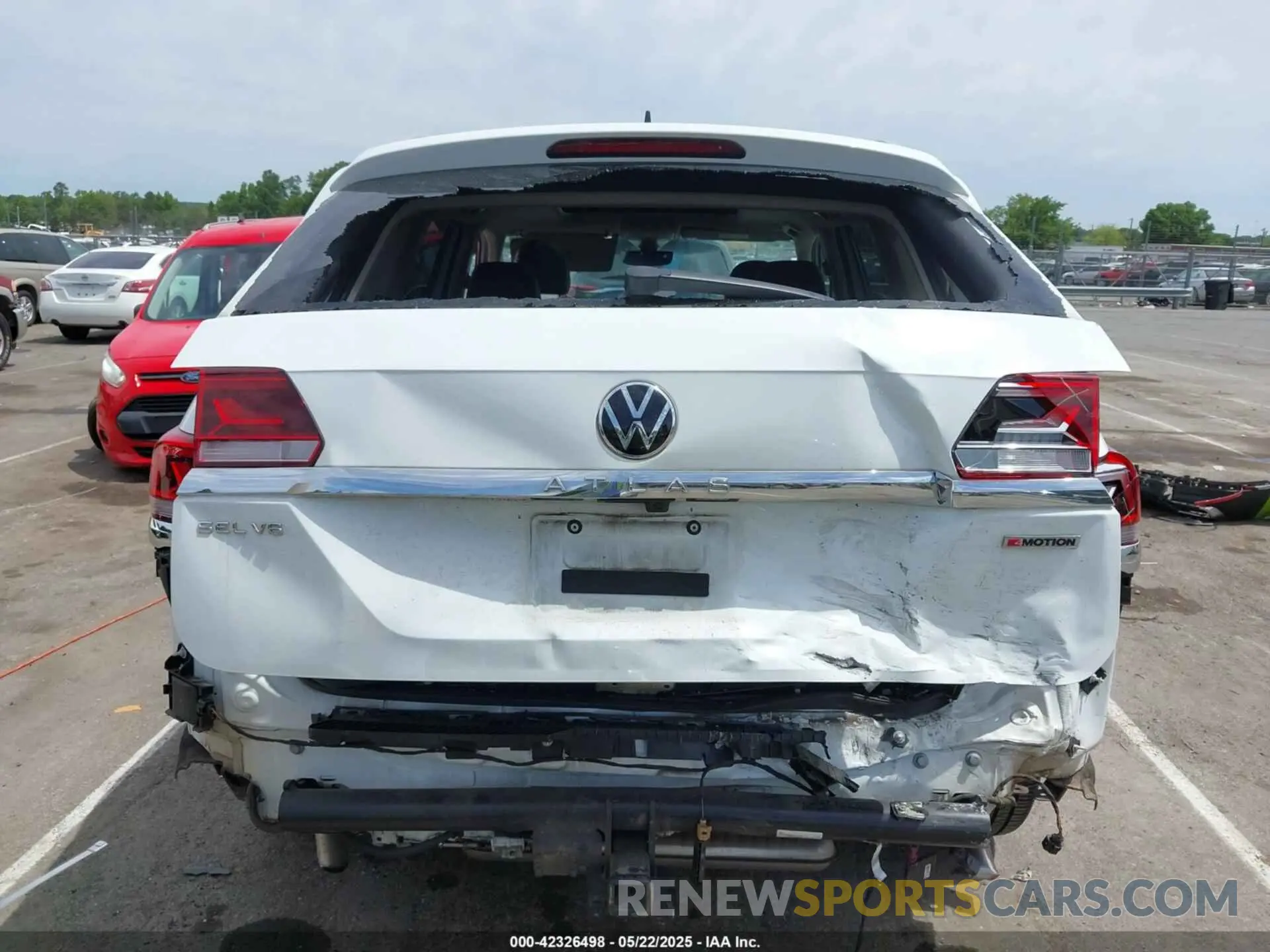 16 Photograph of a damaged car 1V2BR2CA4MC541523 VOLKSWAGEN ATLAS 2021