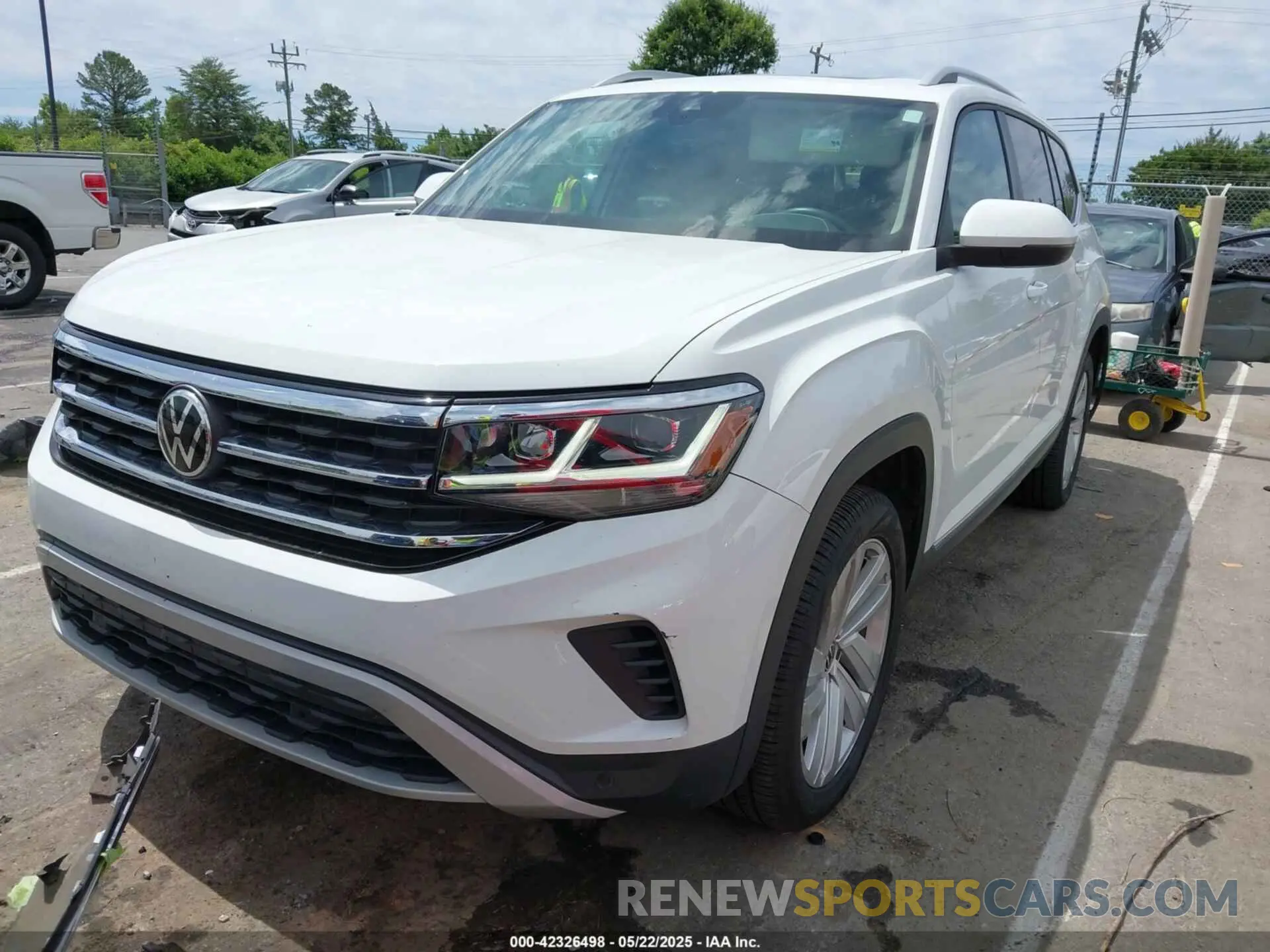 2 Photograph of a damaged car 1V2BR2CA4MC541523 VOLKSWAGEN ATLAS 2021