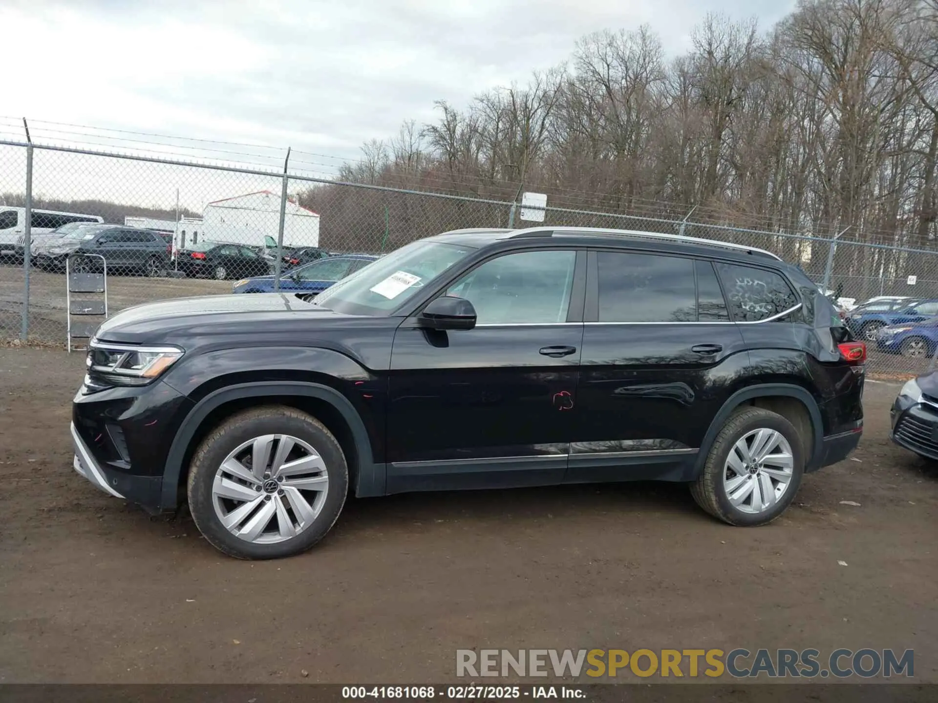 14 Photograph of a damaged car 1V2BR2CA6MC502917 VOLKSWAGEN ATLAS 2021