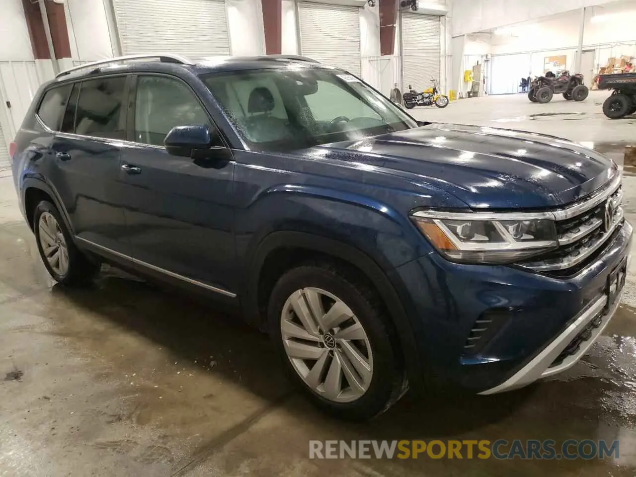 4 Photograph of a damaged car 1V2BR2CA6MC520253 VOLKSWAGEN ATLAS 2021