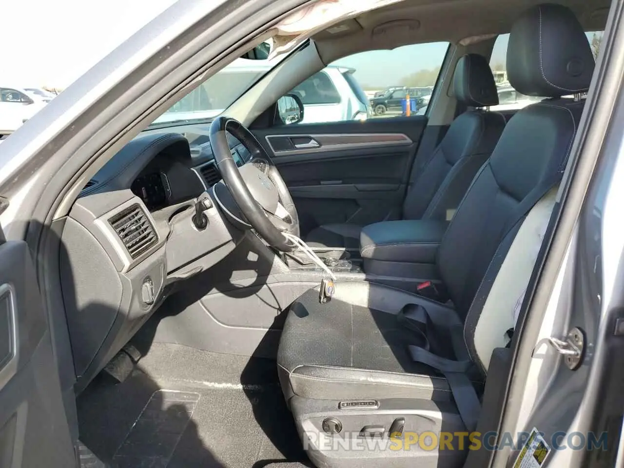 7 Photograph of a damaged car 1V2BR2CA8MC501462 VOLKSWAGEN ATLAS 2021